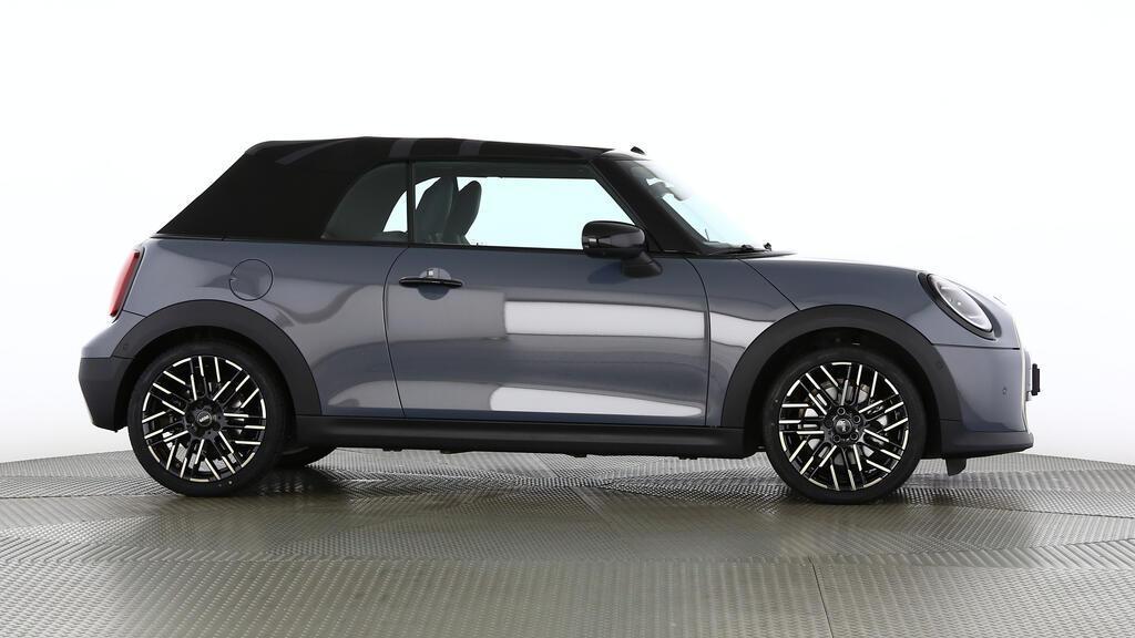 MINI Cooper S Cabrio-image-1