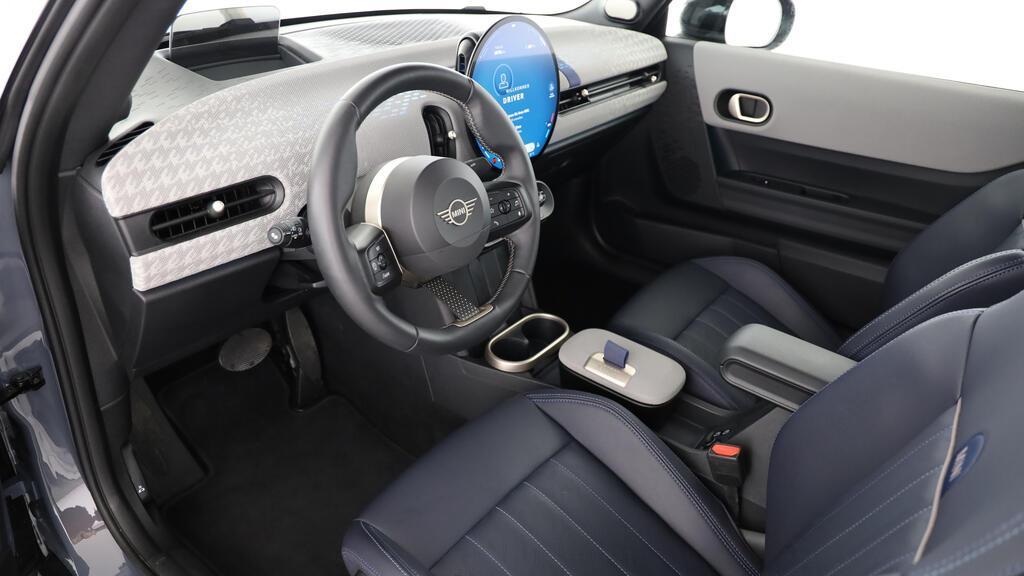 MINI Cooper S Cabrio-image-16
