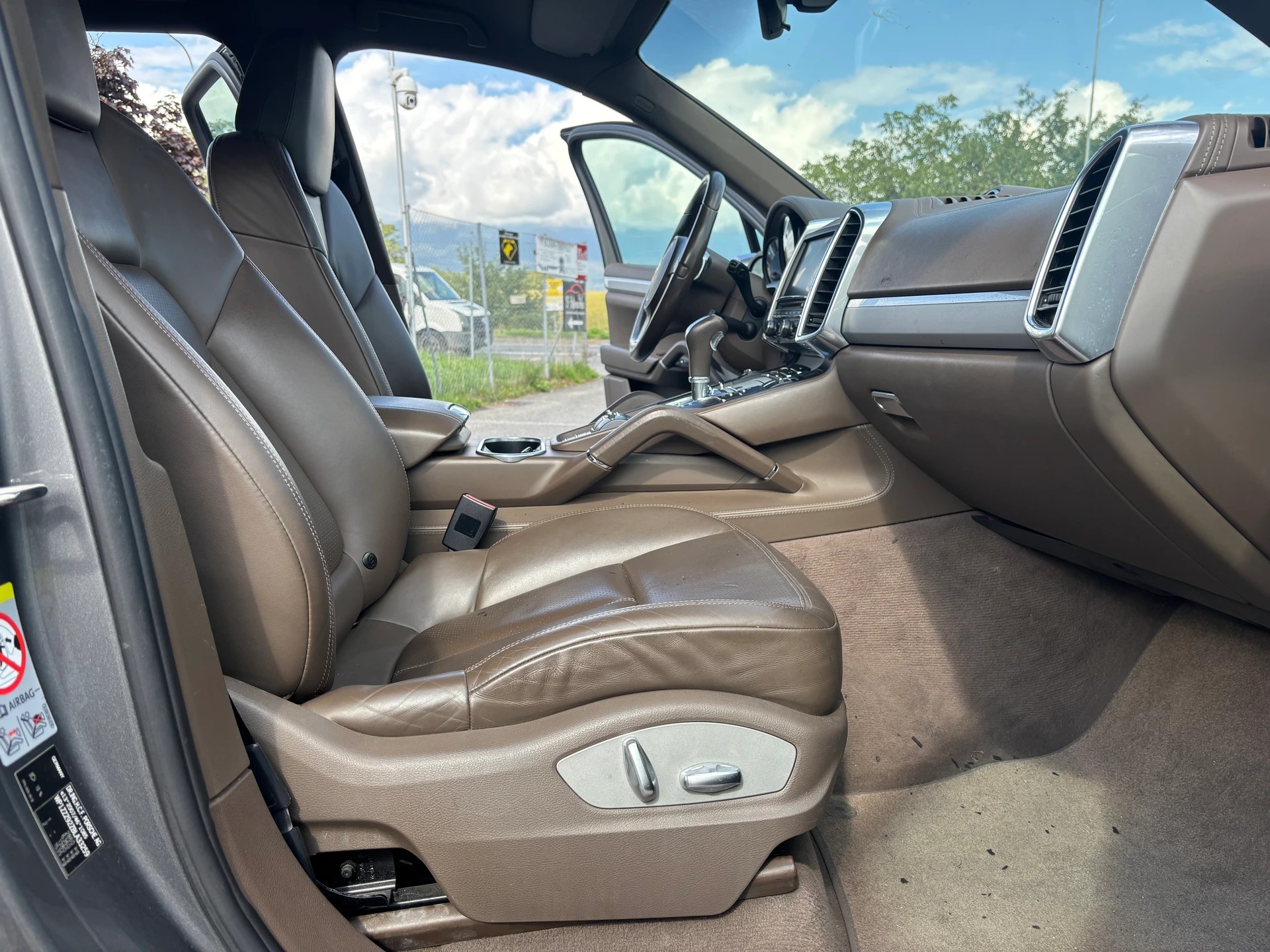 PORSCHE Cayenne Diesel-image-14