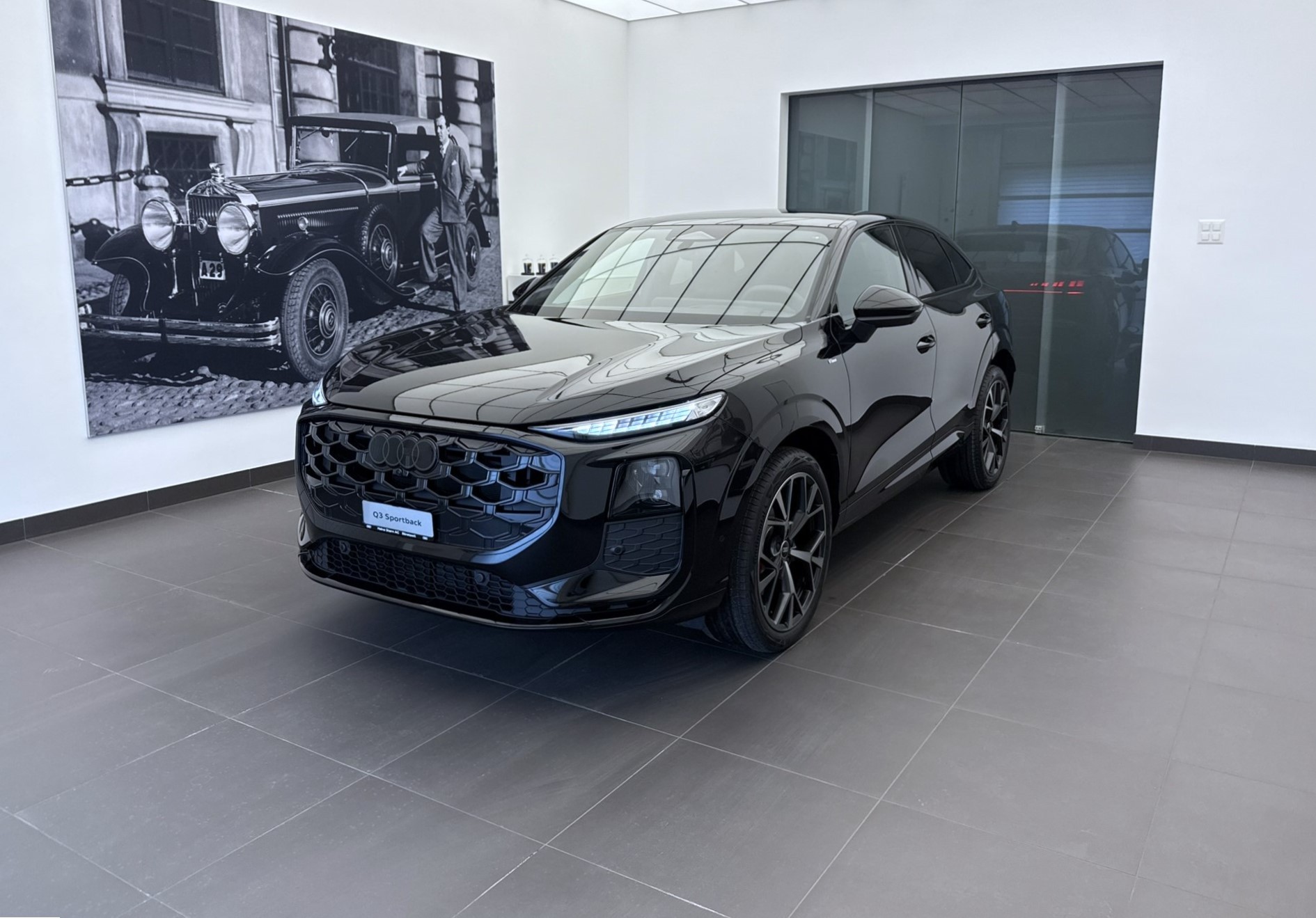 AUDI Q3 Sportback TFSI quattro 195 kW S tronic-image-0