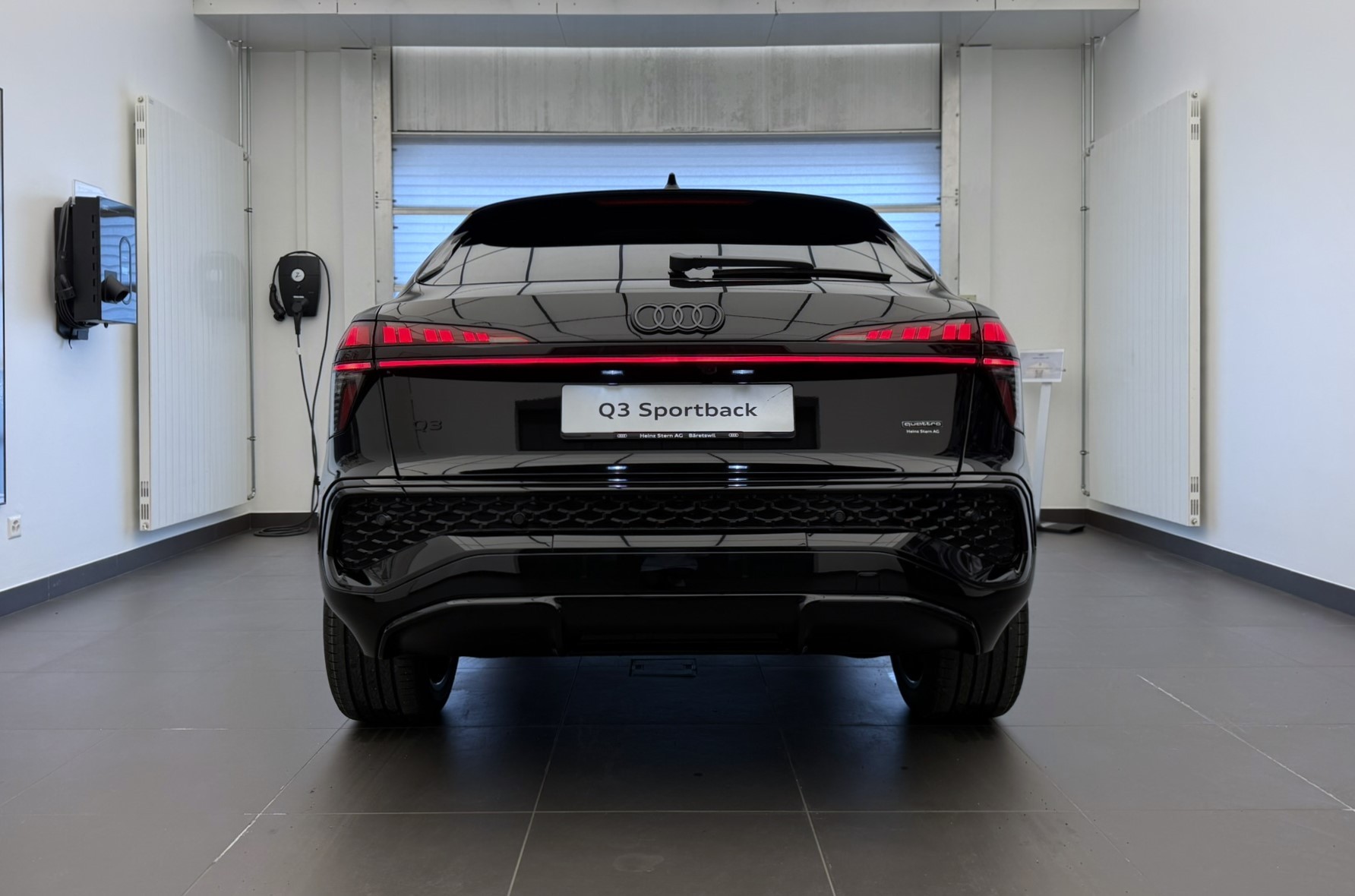 AUDI Q3 Sportback TFSI quattro 195 kW S tronic-image-21