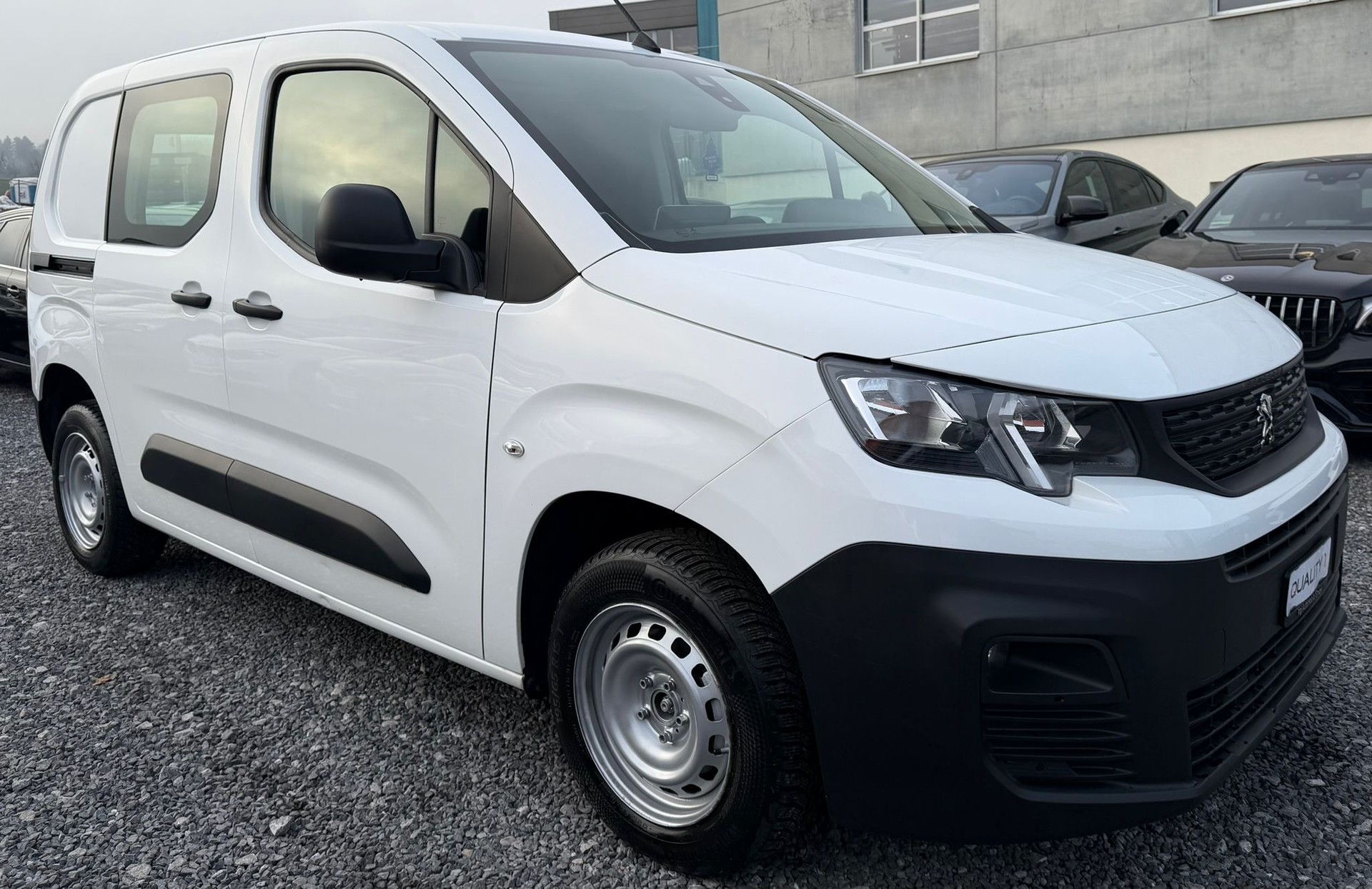 PEUGEOT Partner 1.5 Blue HDi s/s Premium 650kg-image-1