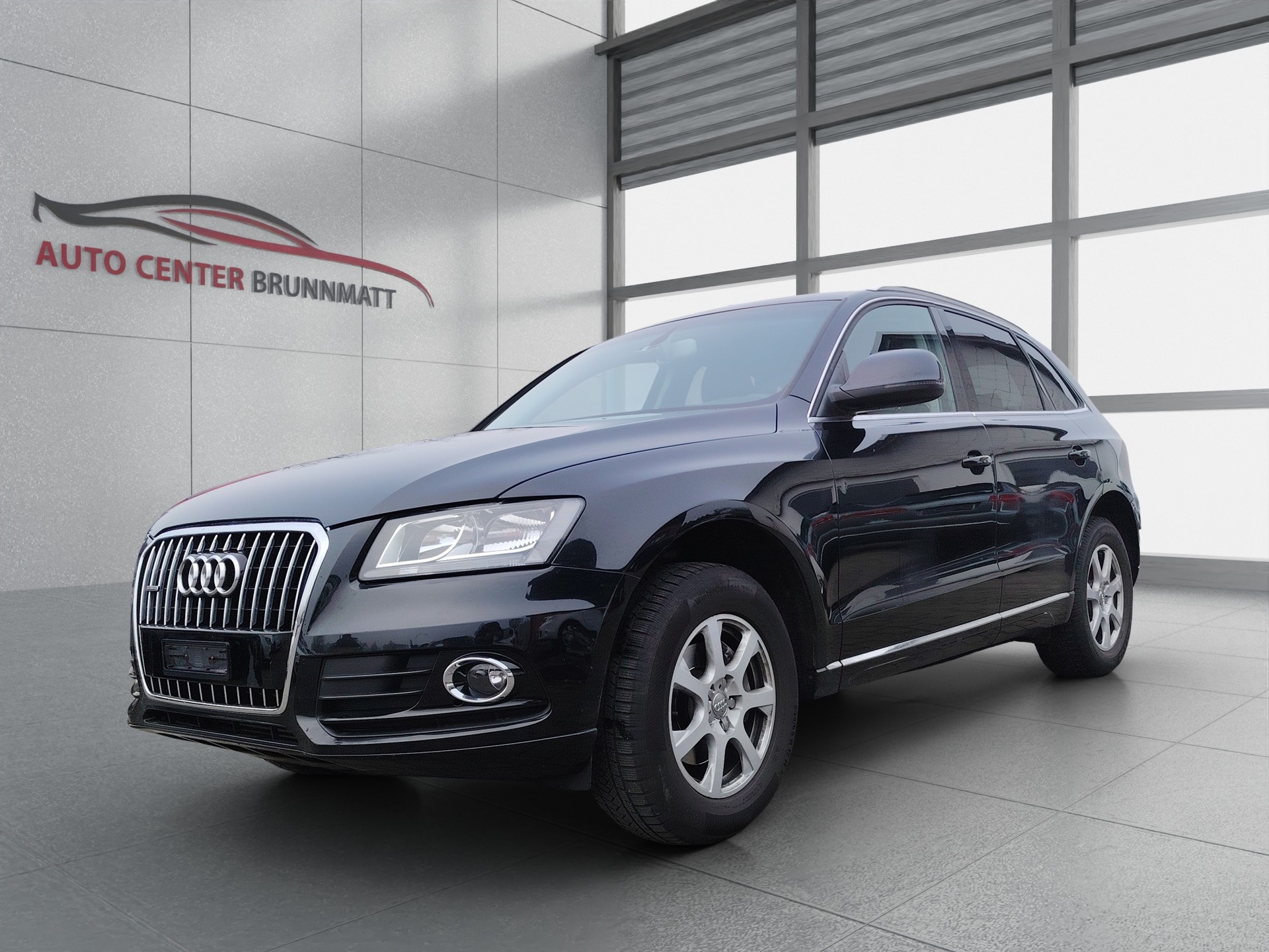 AUDI Q5 2.0 TDI quattro-image-0