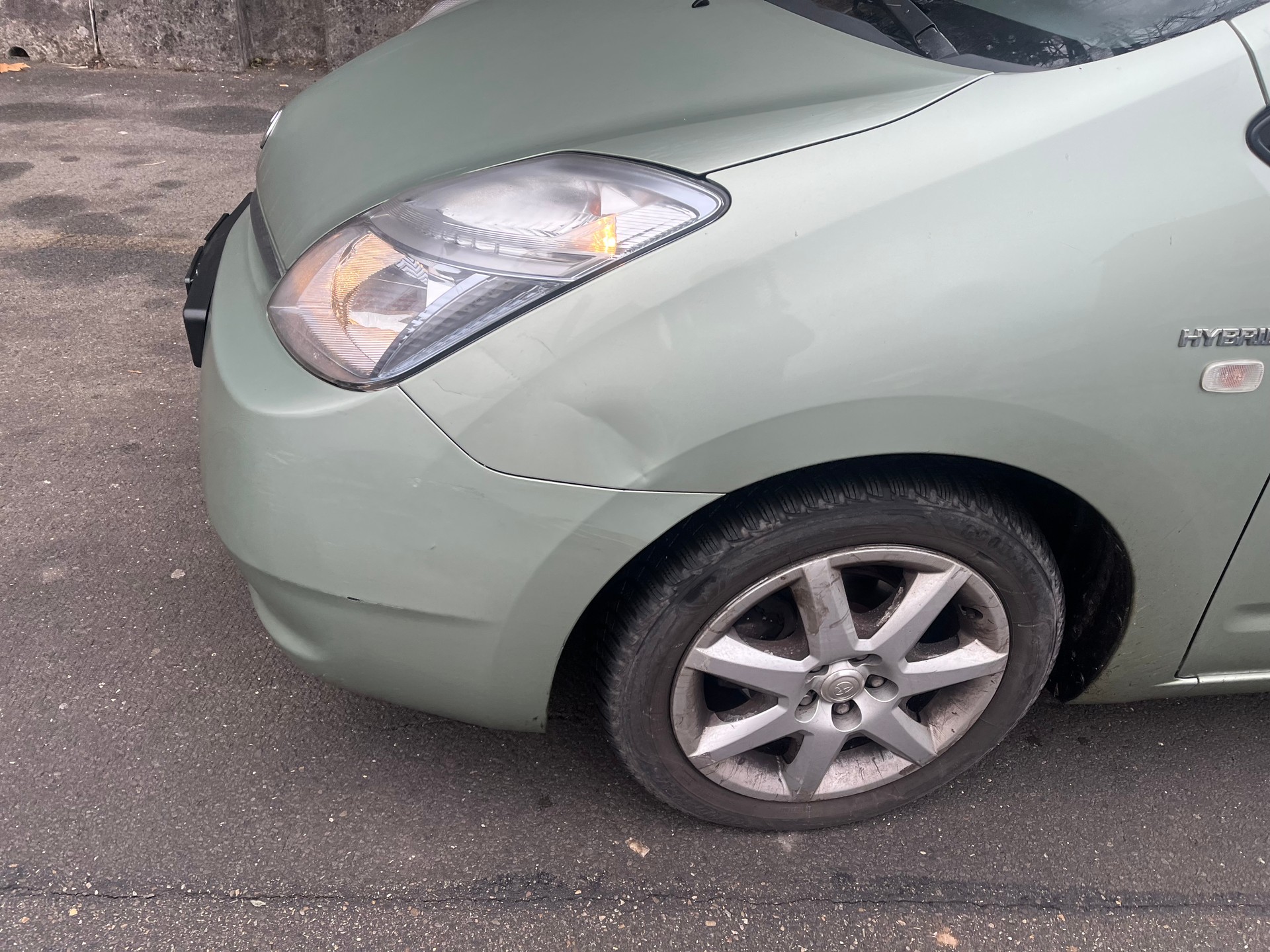 TOYOTA Prius 1.5 16V Hybrid-image-7