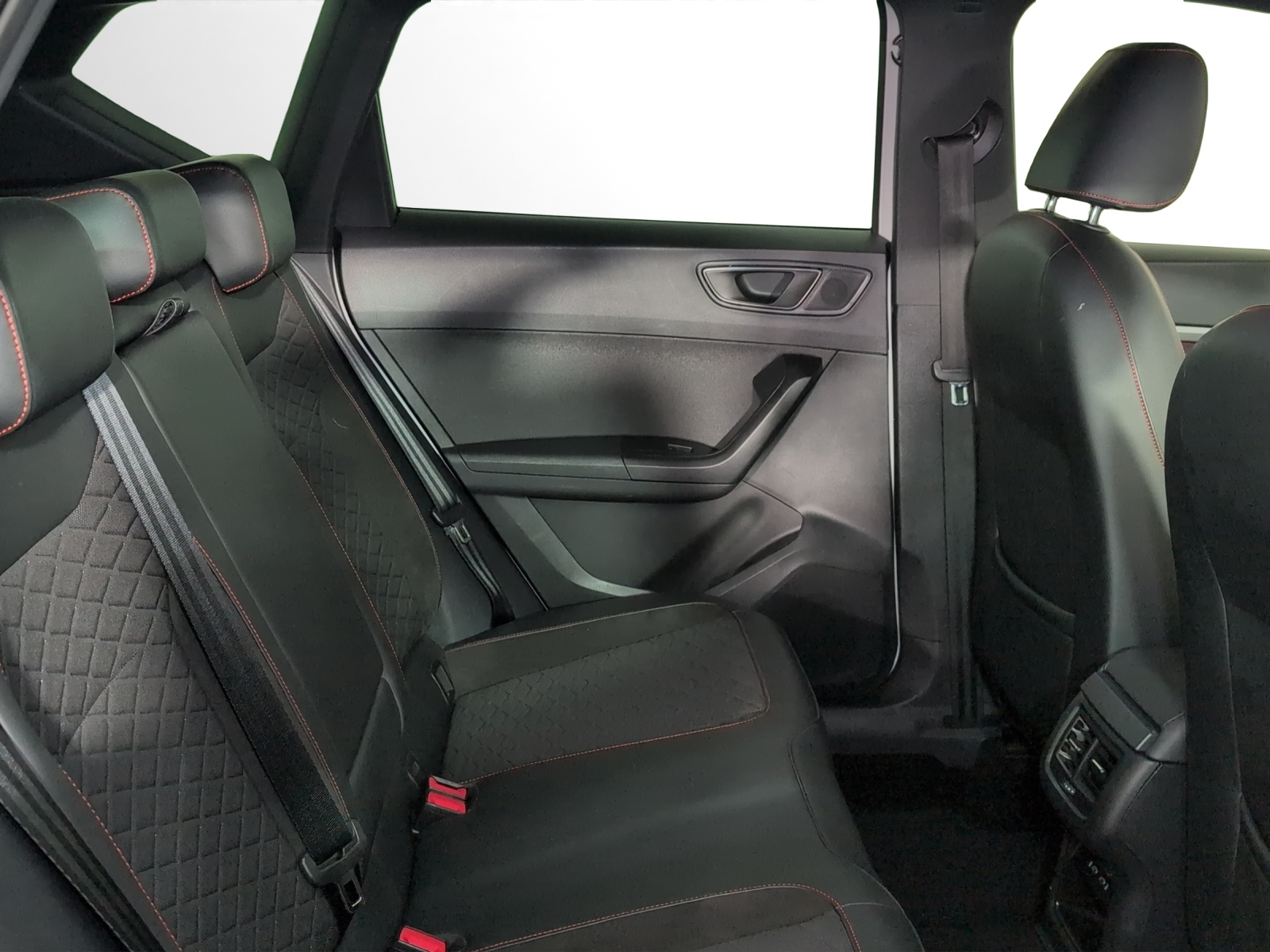 SEAT Ateca 1.5 TSI EVO Hola FR DSG-image-11