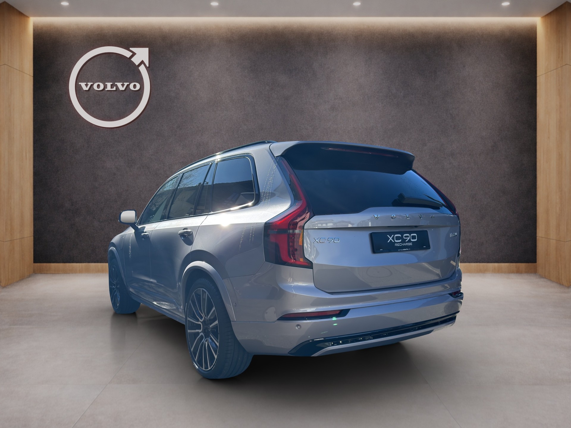 VOLVO XC90 2.0 T8 TE XCLUSIVE Edition Dark eAWD-image-4