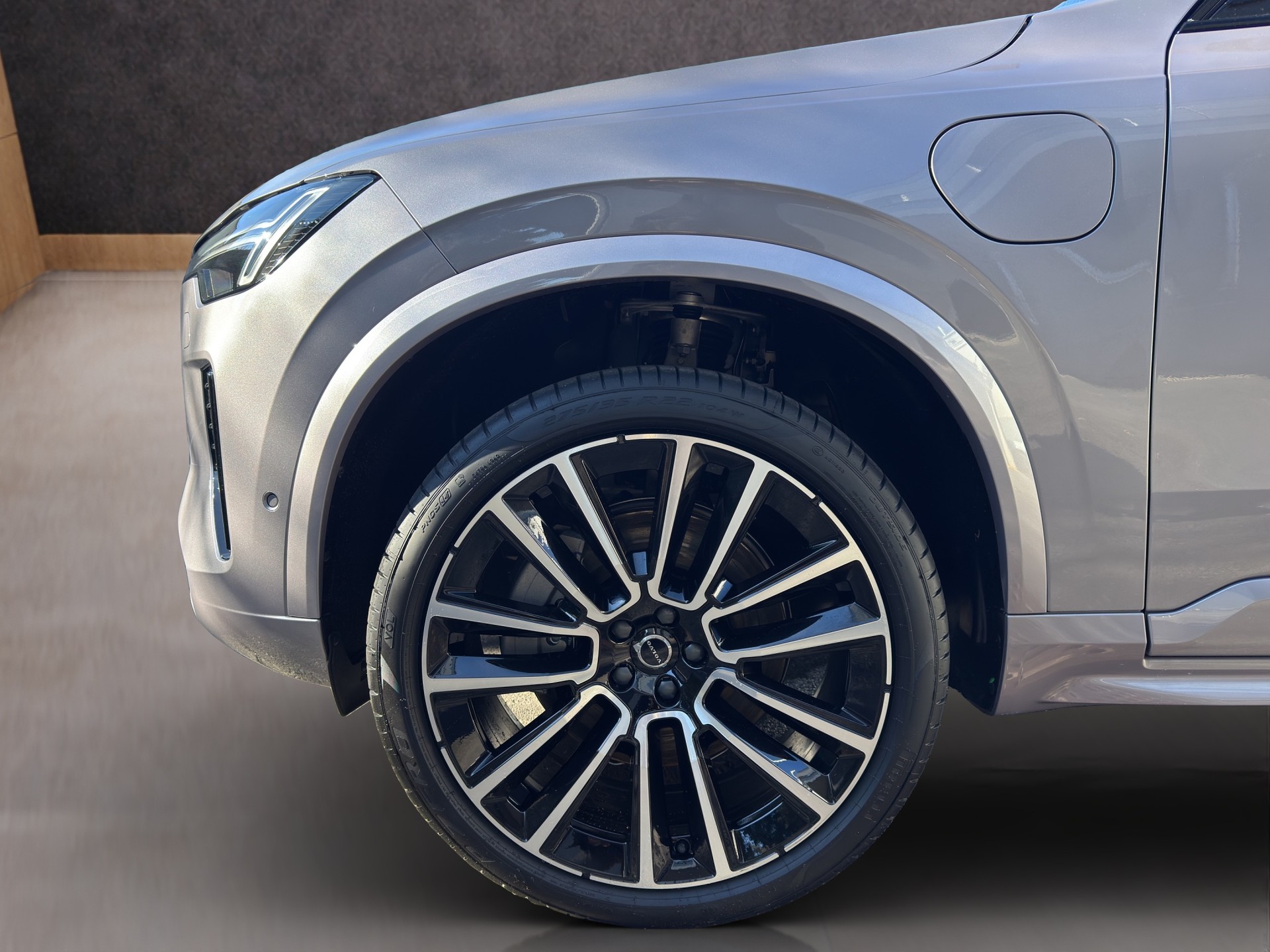 VOLVO XC90 2.0 T8 TE XCLUSIVE Edition Dark eAWD-image-9