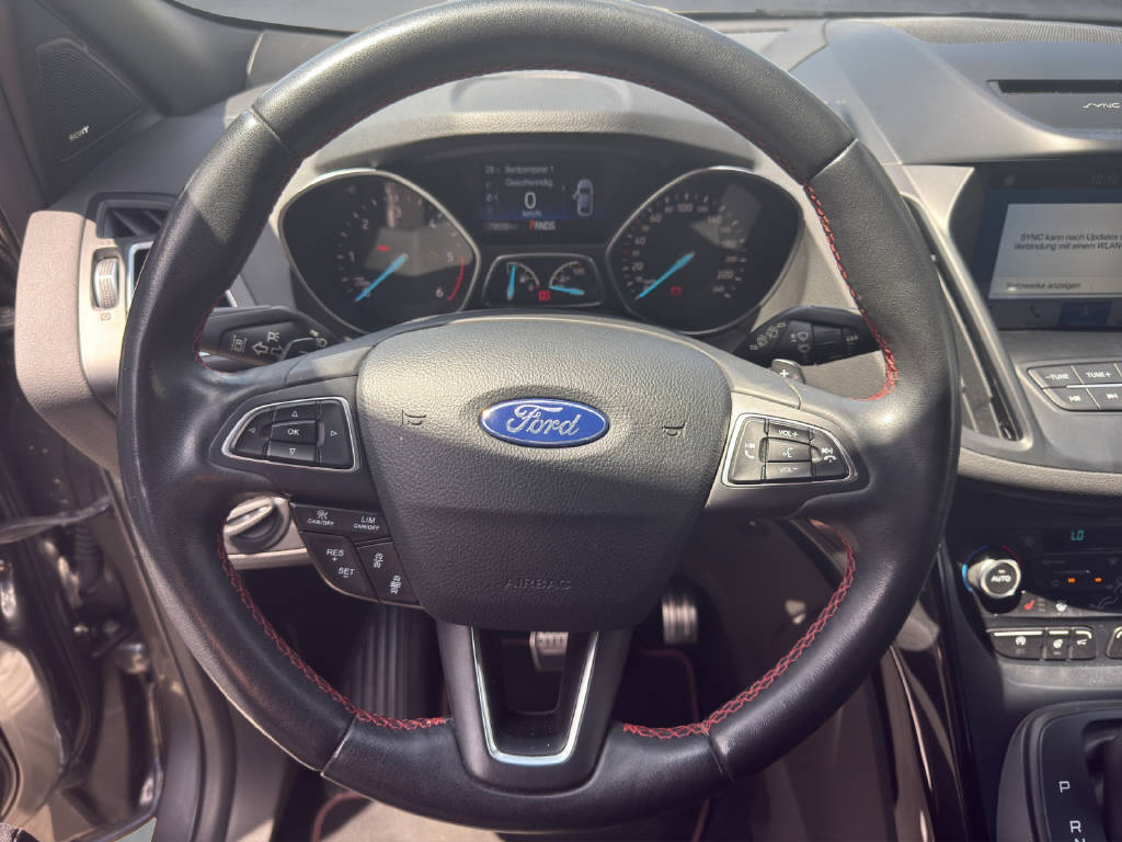 FORD Kuga 2.0 TDCi 180 ST-Line FPS-image-7