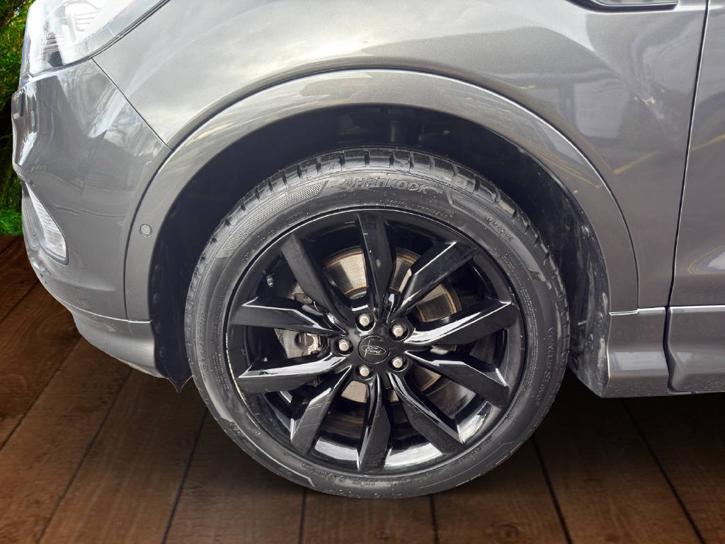 FORD Kuga 2.0 TDCi 180 ST-Line FPS-image-10