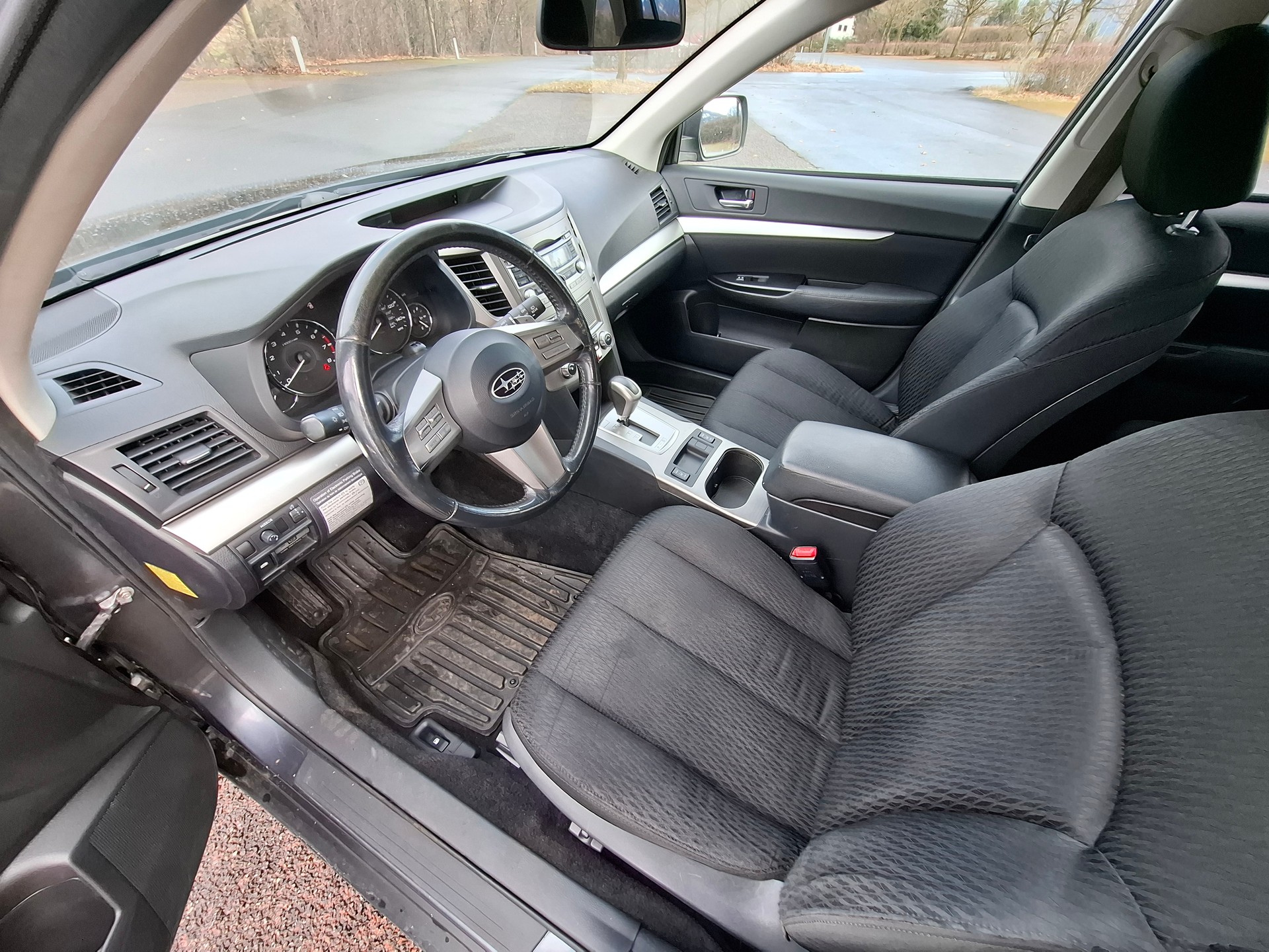 SUBARU Outback 2.5i AWD Automatic-image-10