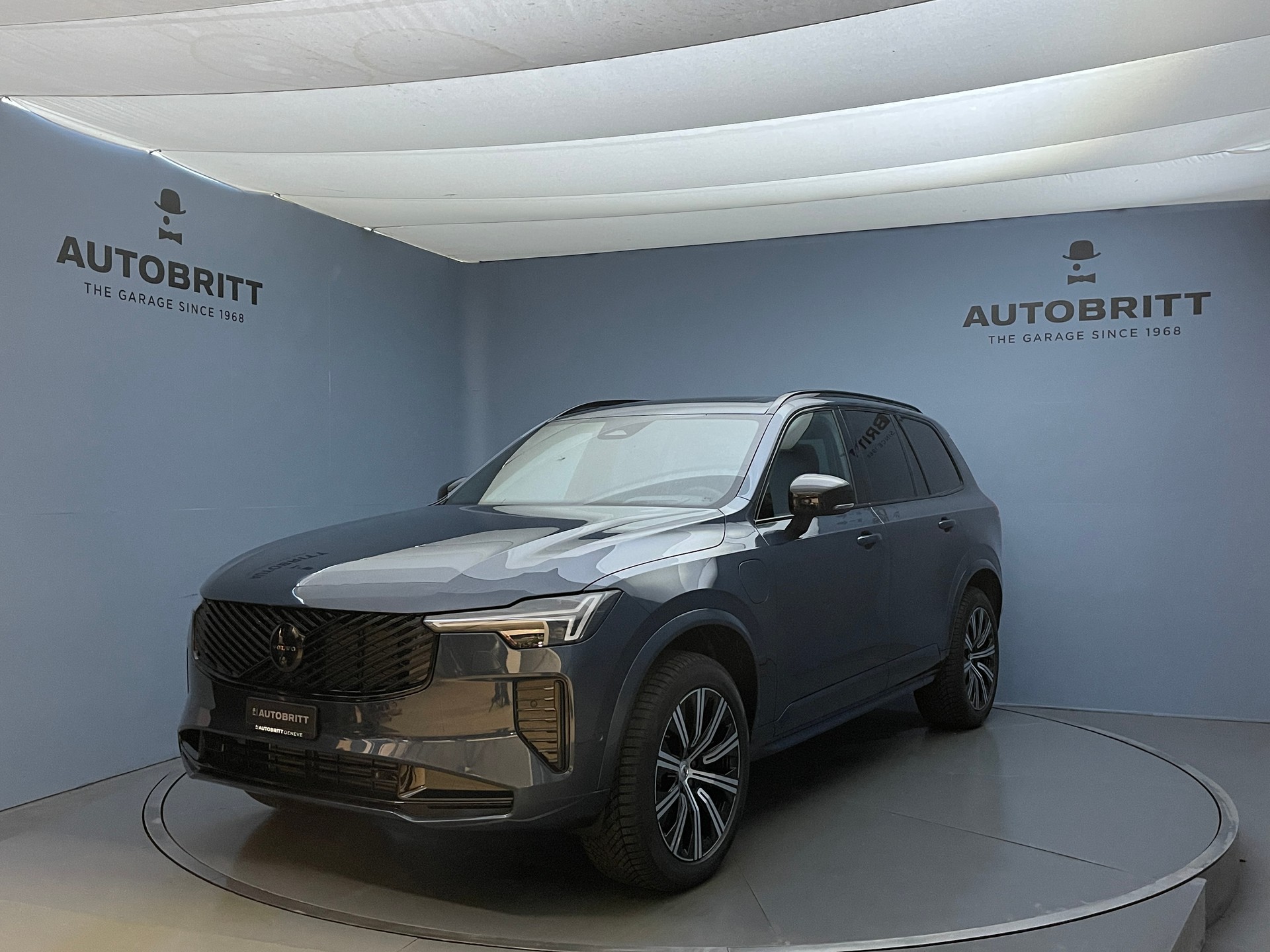 VOLVO XC90 2.0 T8 Black Edition Ultra 7P. AWD