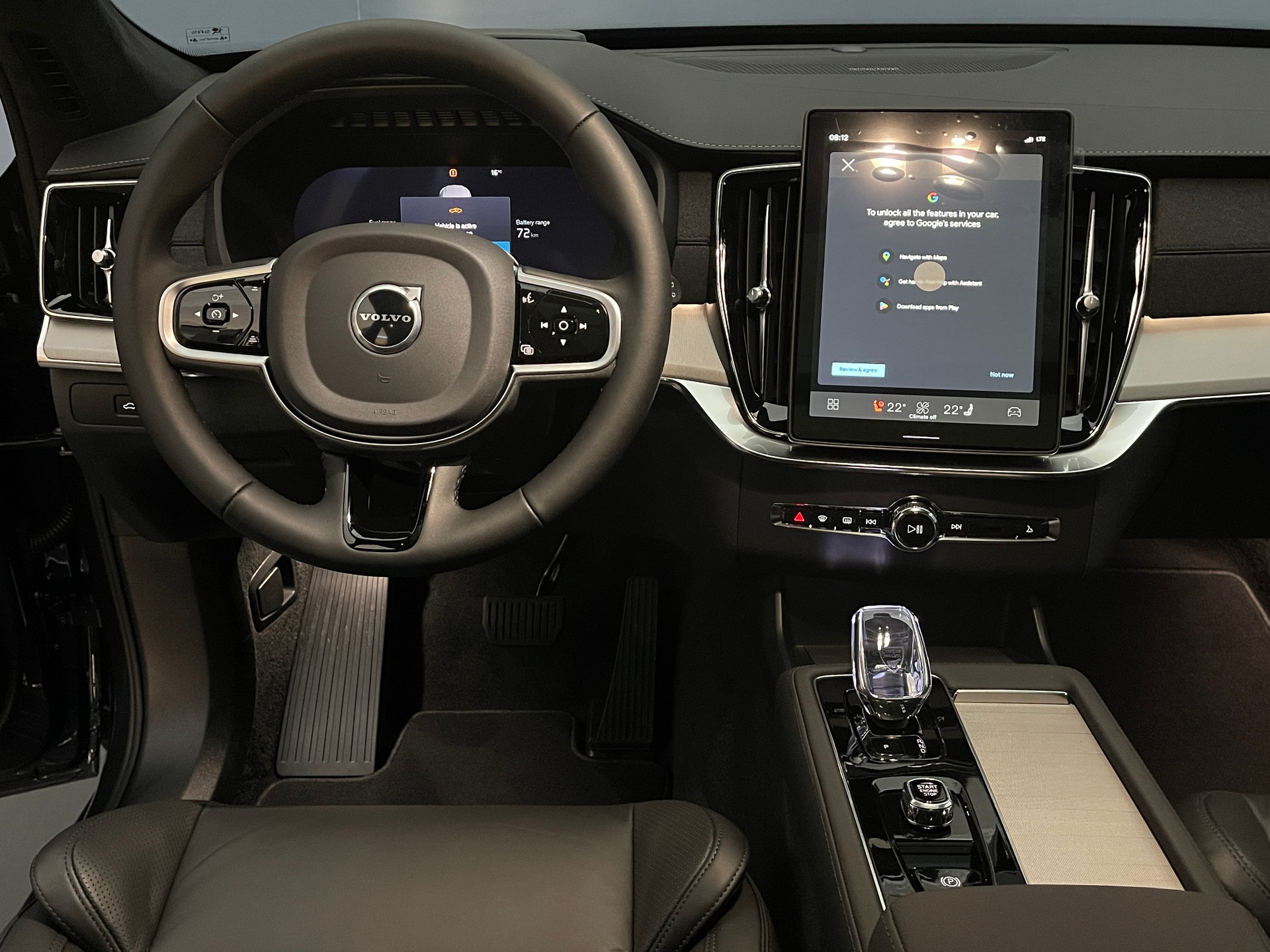 VOLVO XC90 2.0 T8 Black Edition Ultra 7P. AWD-image-9