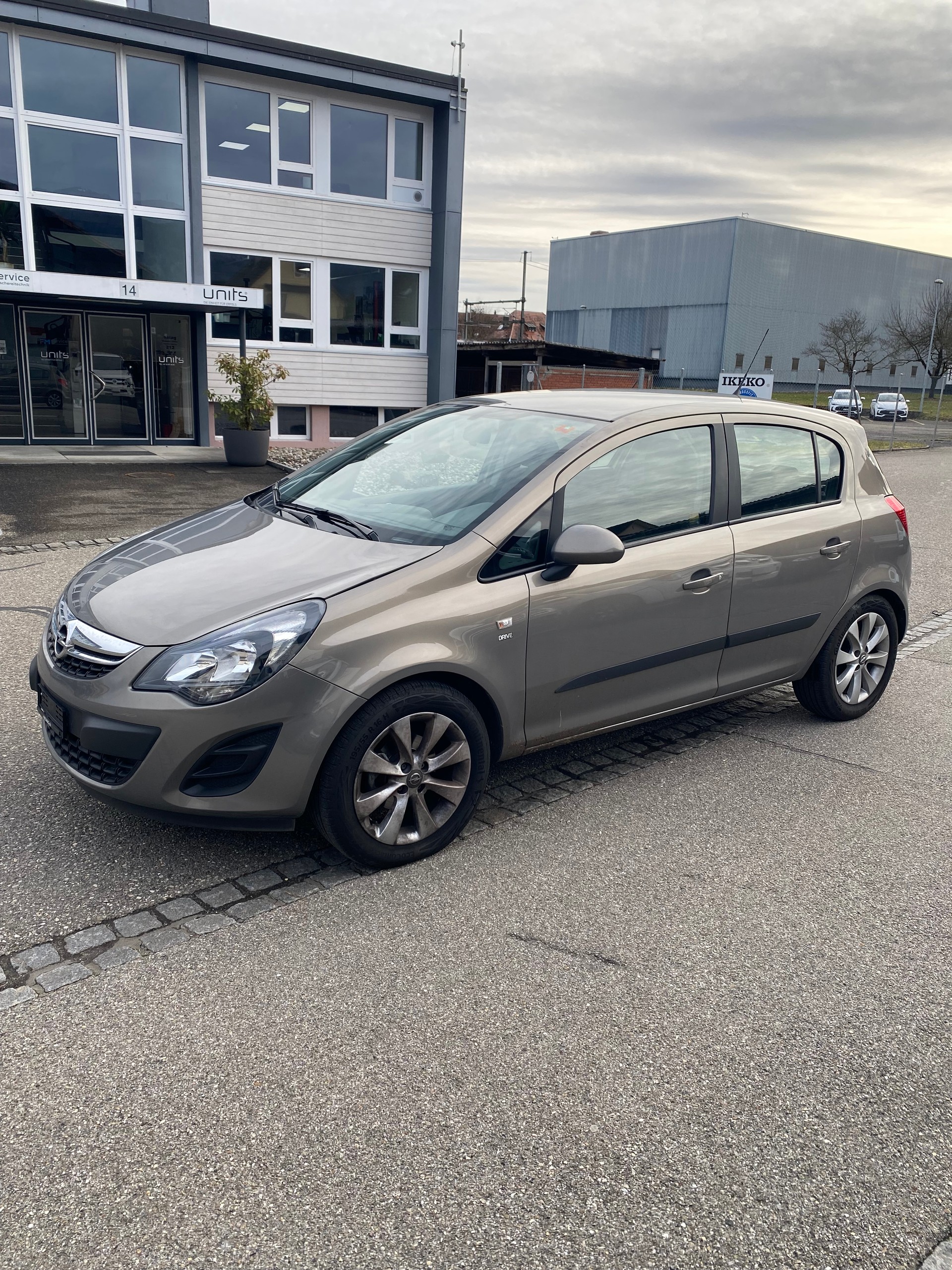 OPEL Corsa 1.4 TP Drive-image-1