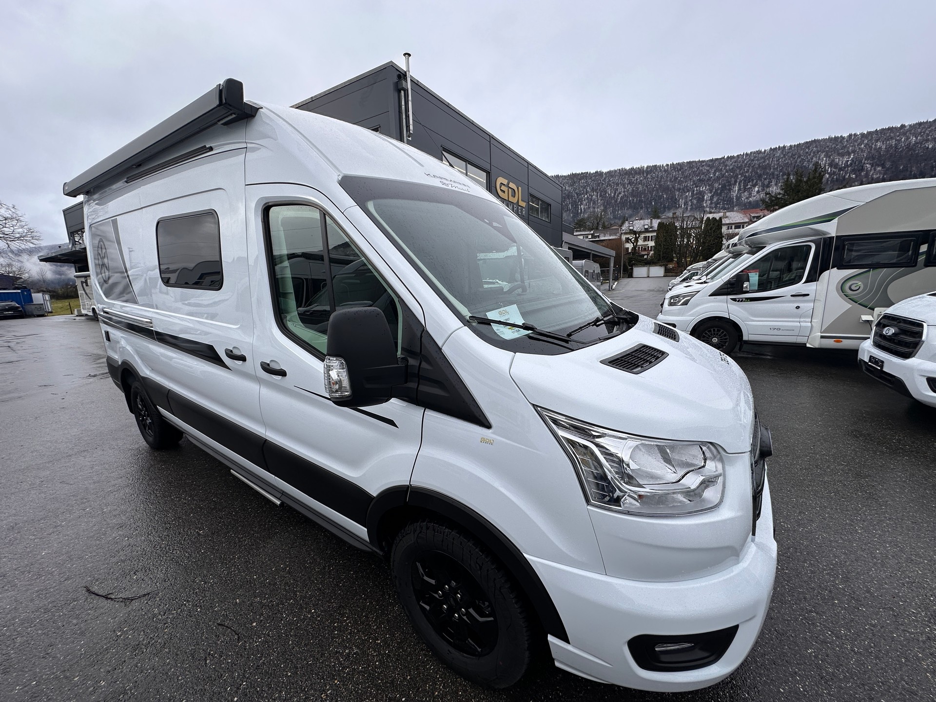 KARMANN Ford DEXTER 560 AWD 4X4