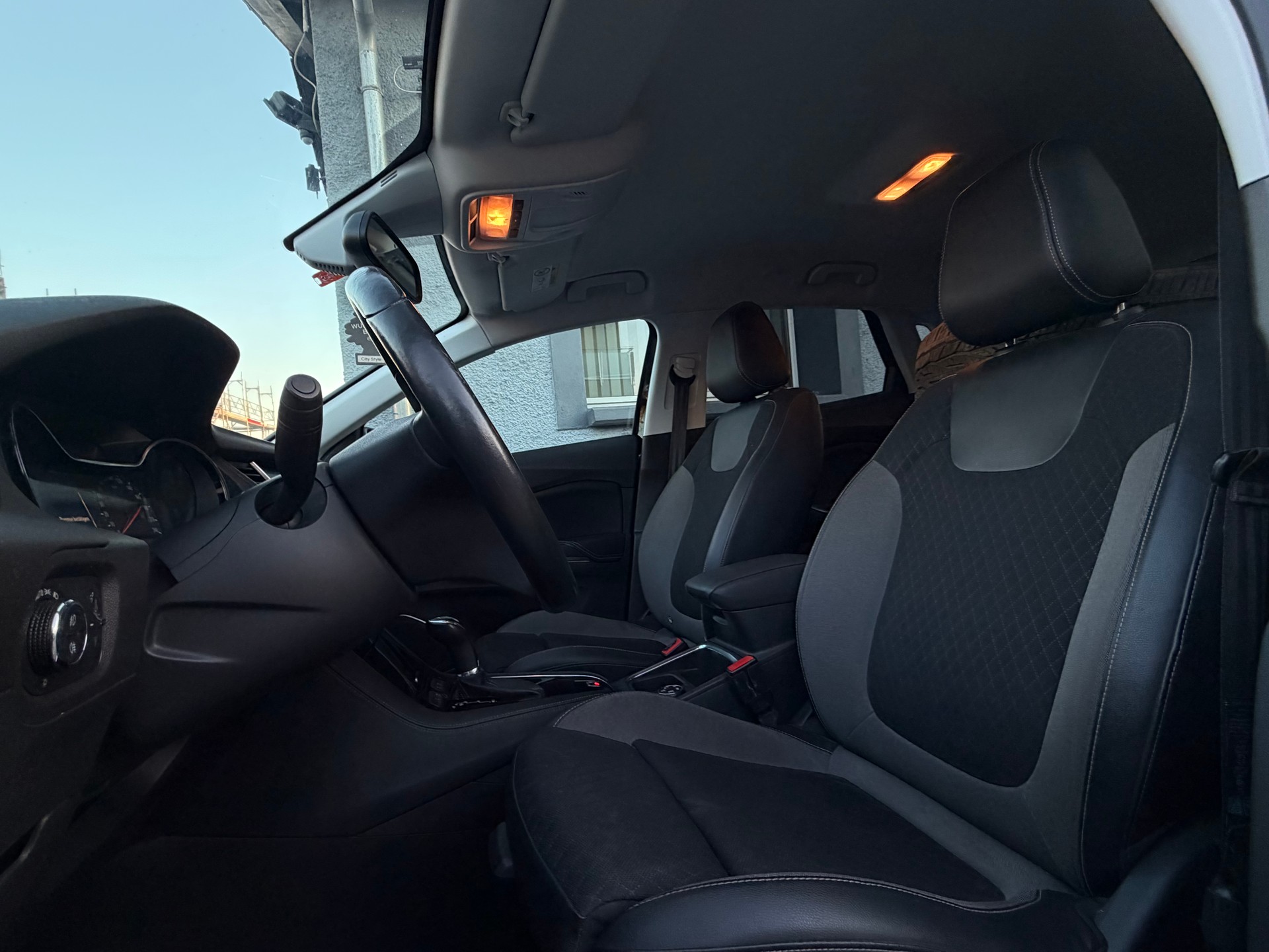 OPEL Grandland X 1.2i TP Enjoy Automatik-image-8