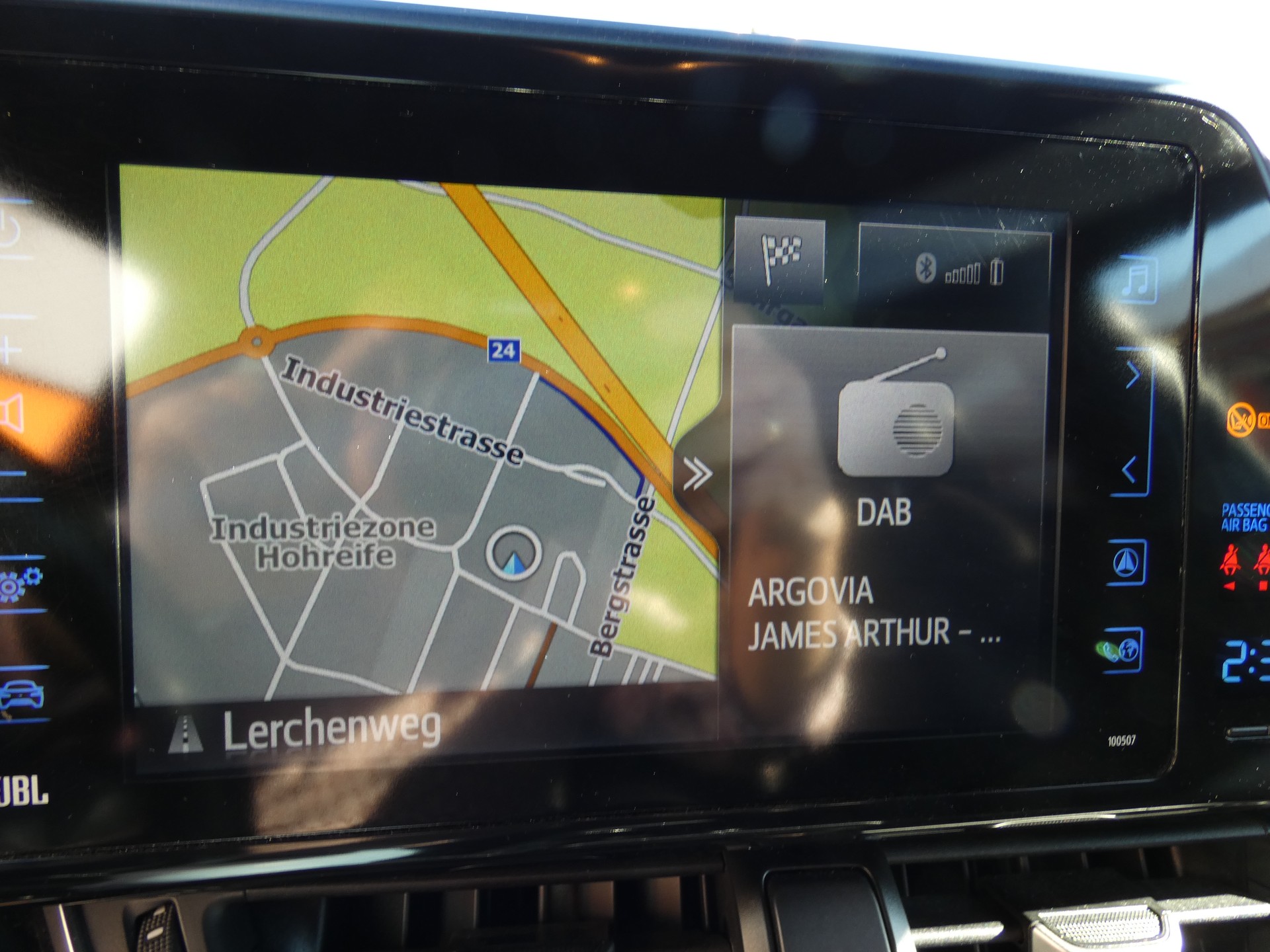 TOYOTA C-HR 1.8 HSD Style CVT-image-11