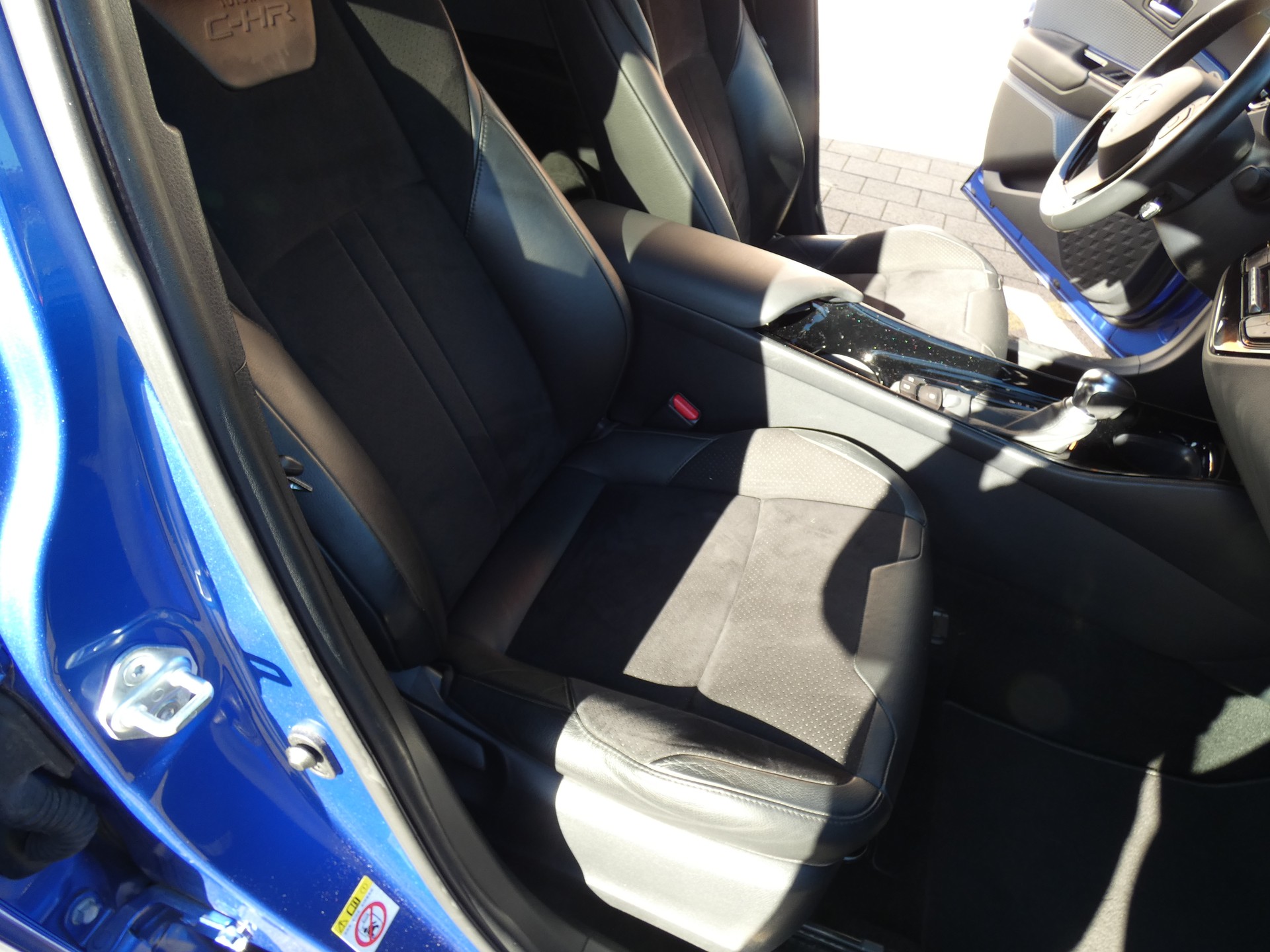 TOYOTA C-HR 1.8 HSD Style CVT-image-5