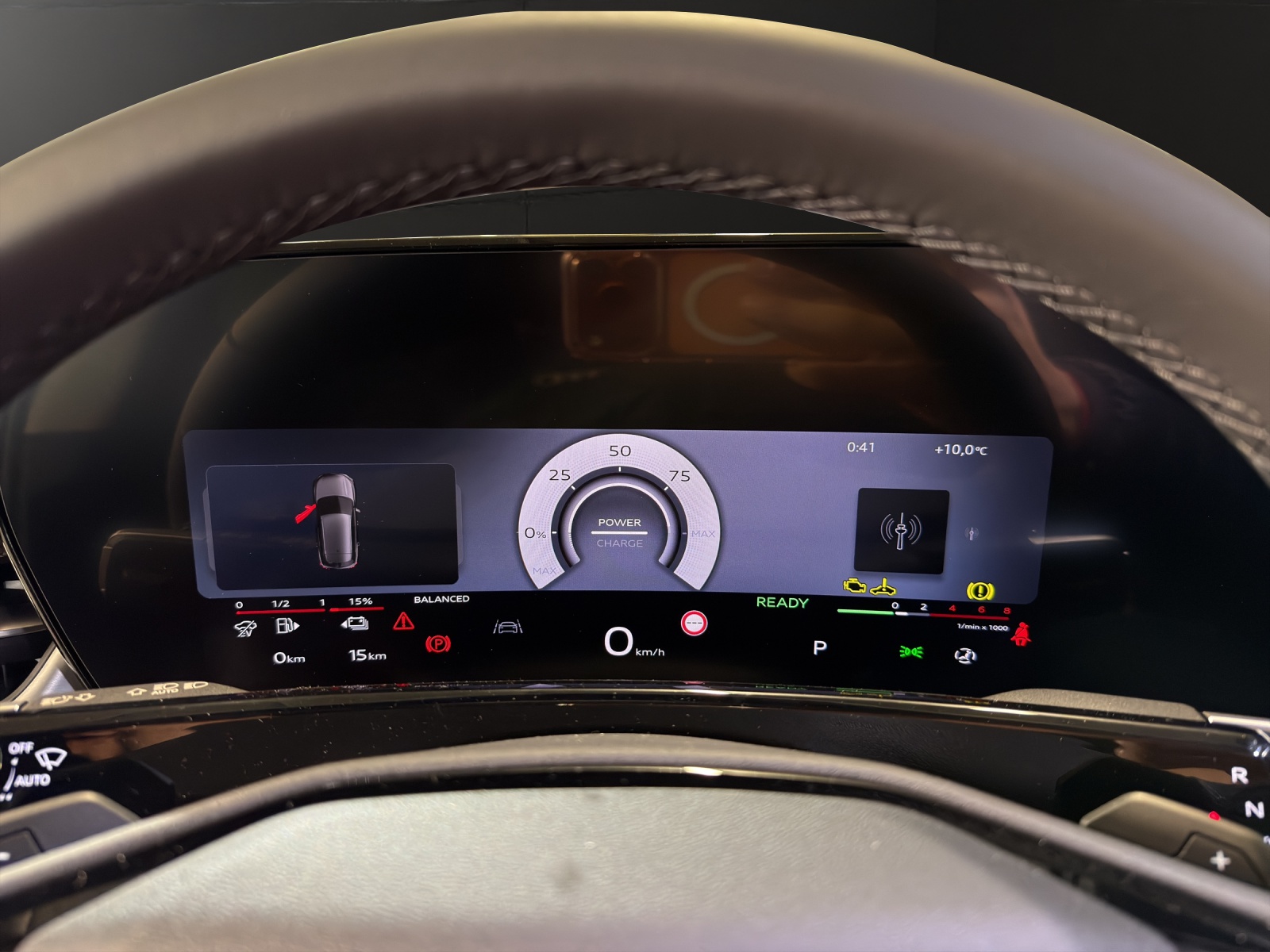 AUDI Q3 SUV e-hybrid 200 kW S tronig-image-9