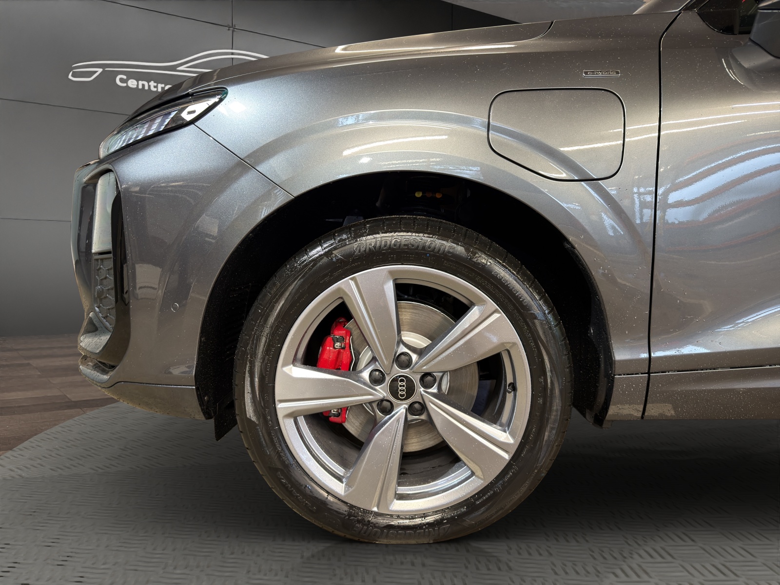 AUDI Q3 SUV e-hybrid 200 kW S tronig-image-18