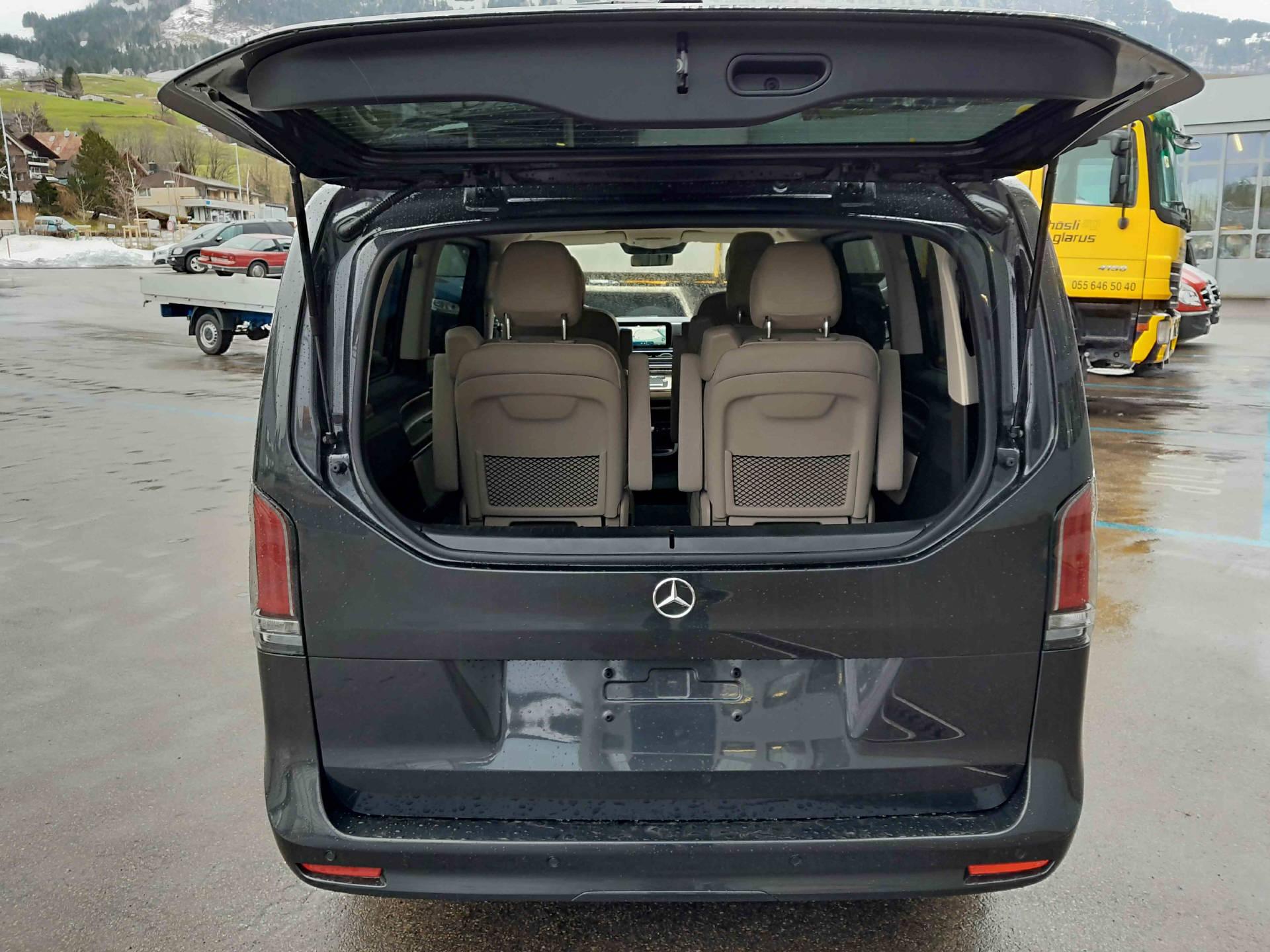 MERCEDES-BENZ V 300 d Avantgarde lang Van 4x4-image-9