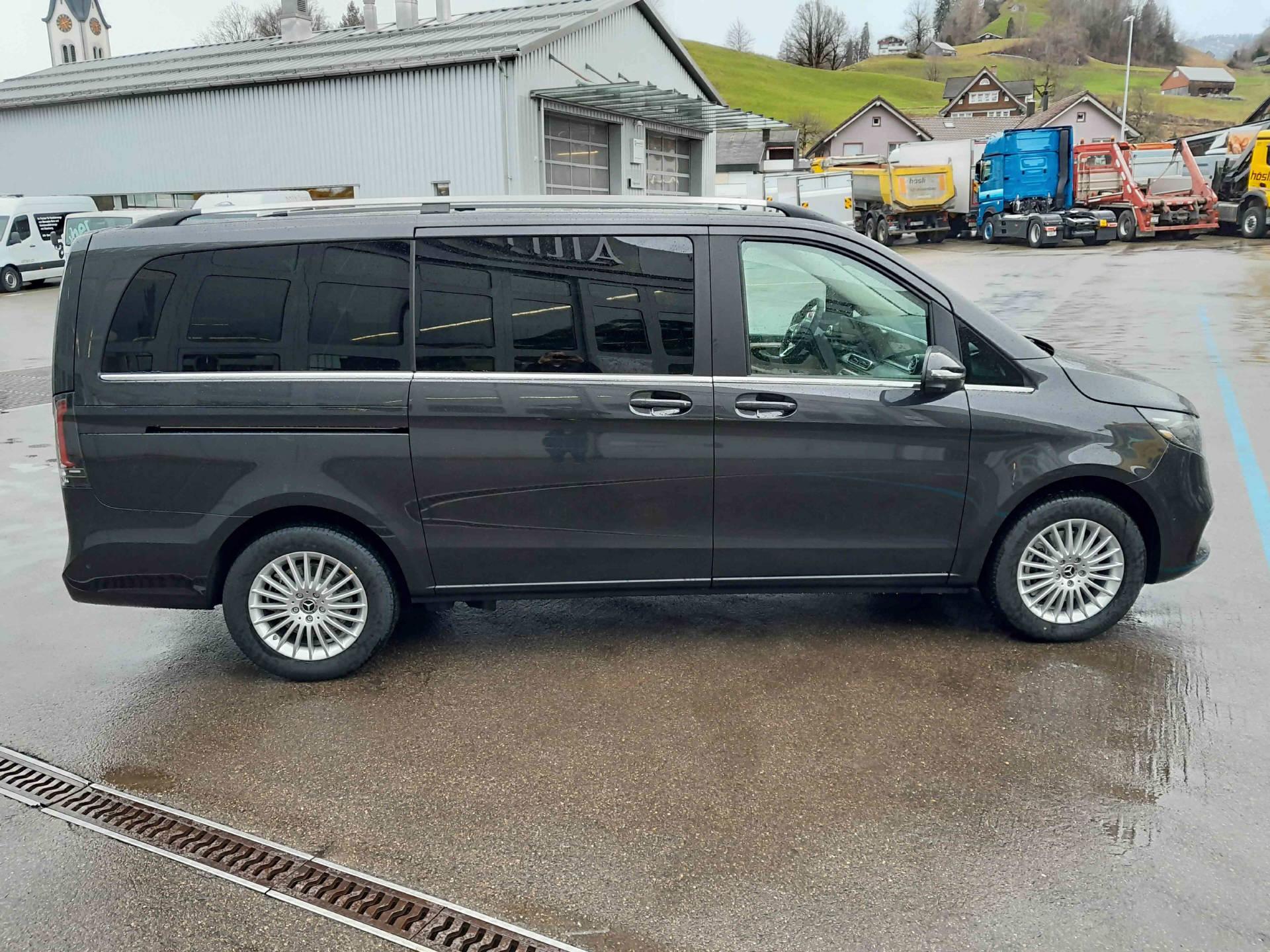 MERCEDES-BENZ V 300 d Avantgarde lang Van 4x4-image-4