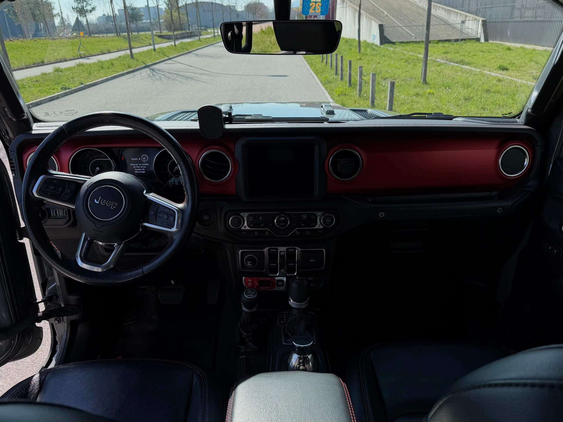 JEEP Wrangler 2.0 Unlimited Rubicon Automatic-image-12