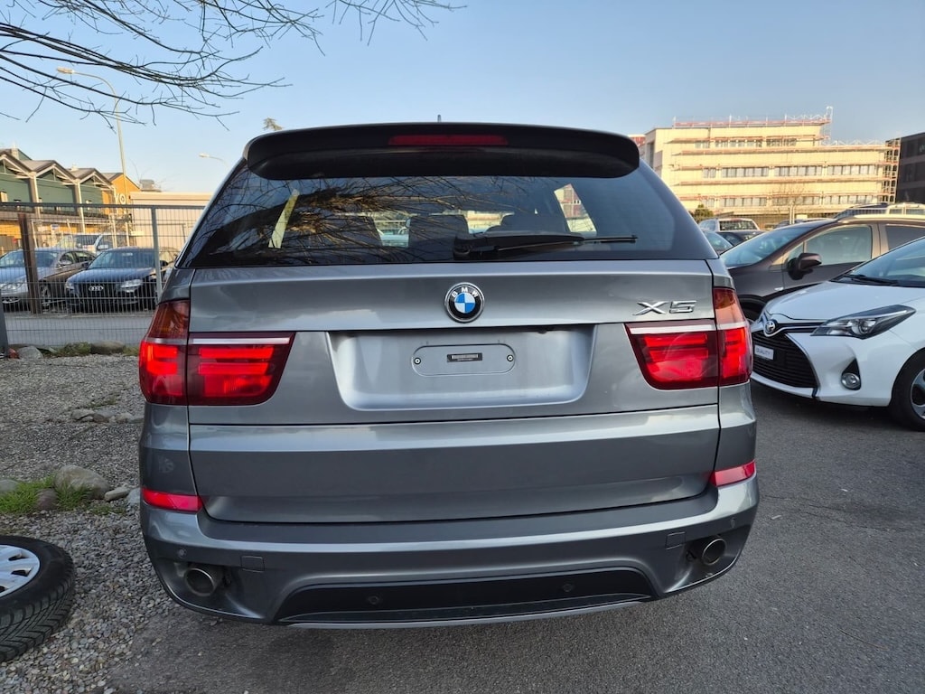 BMW X5 xDrive 40d Steptronic-image-5