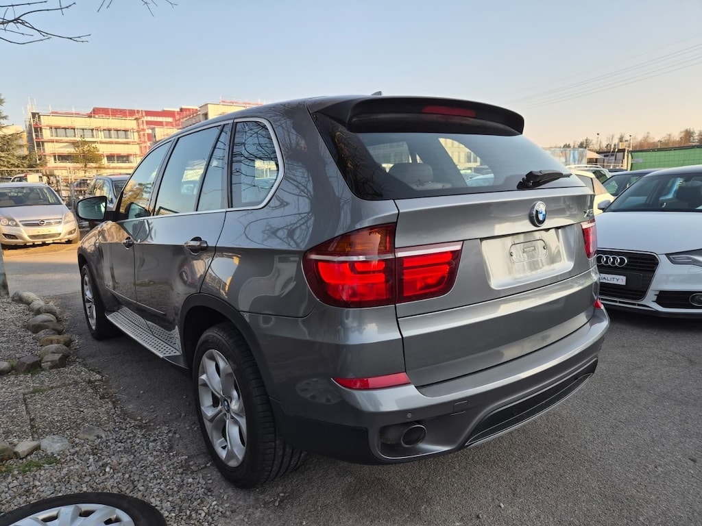 BMW X5 xDrive 40d Steptronic-image-3