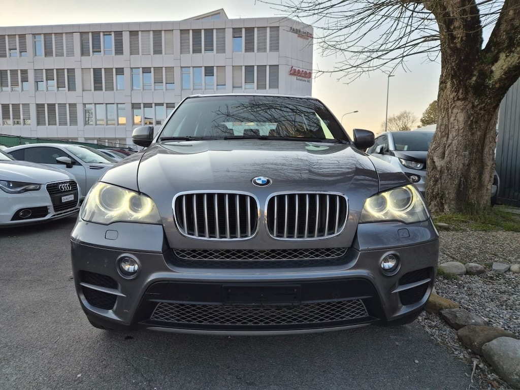 BMW X5 xDrive 40d Steptronic-image-1