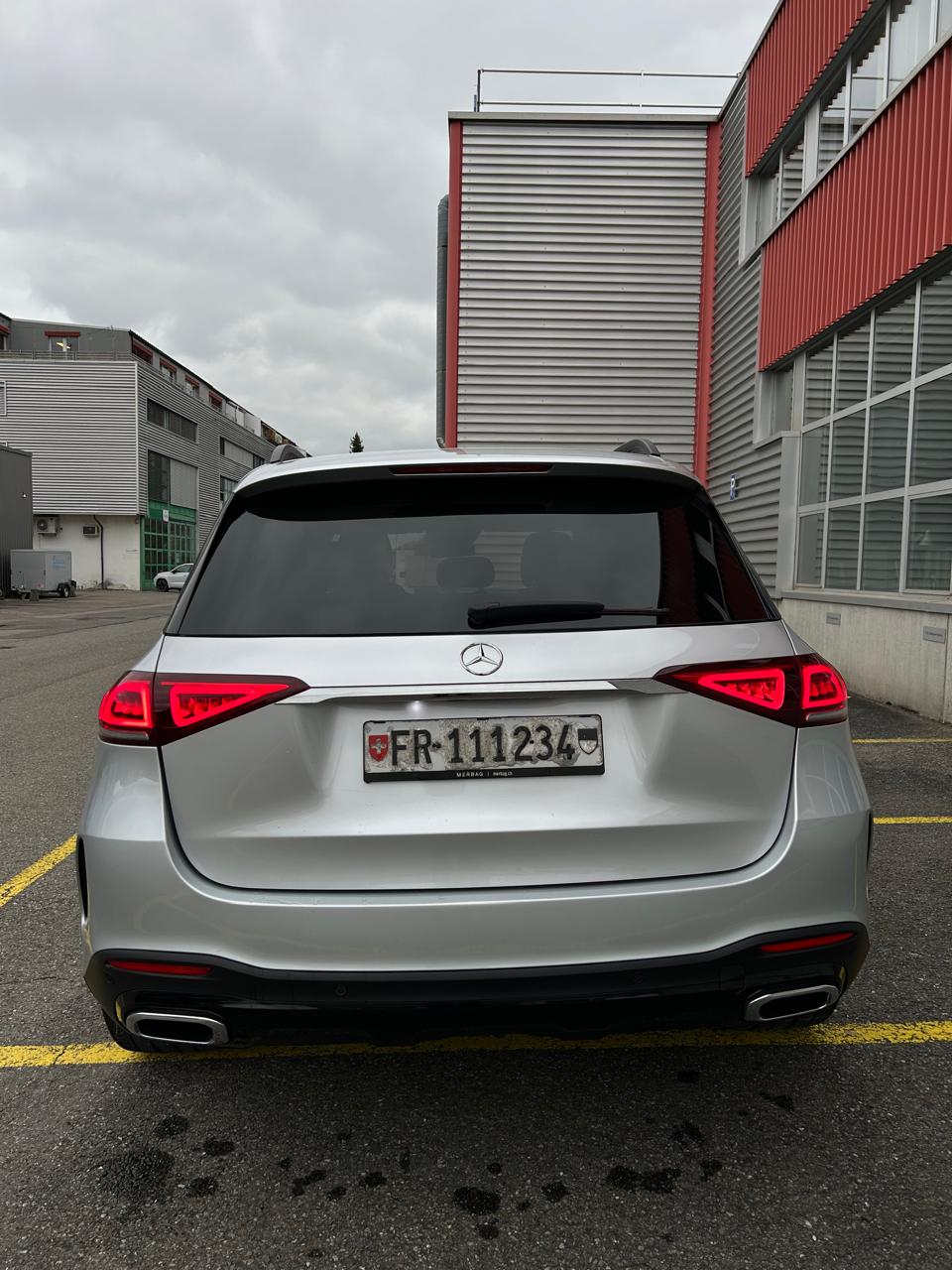 MERCEDES-BENZ GLE 450 4Matic AMG Line 9G-Tronic-image-2