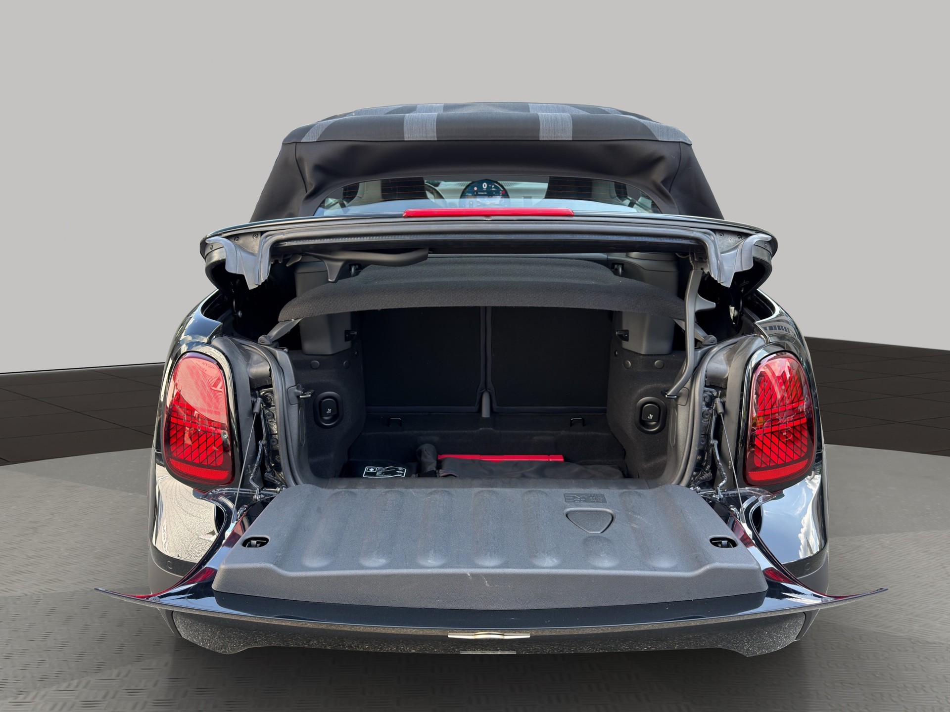 MINI Cooper S Cabriolet DKG-image-18
