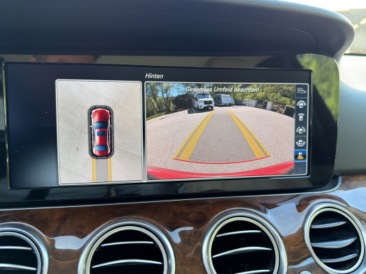 MERCEDES-BENZ E 200 Avantgarde 4Matic-image-8