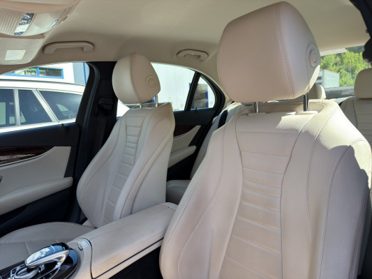 MERCEDES-BENZ E 200 Avantgarde 4Matic-image-13
