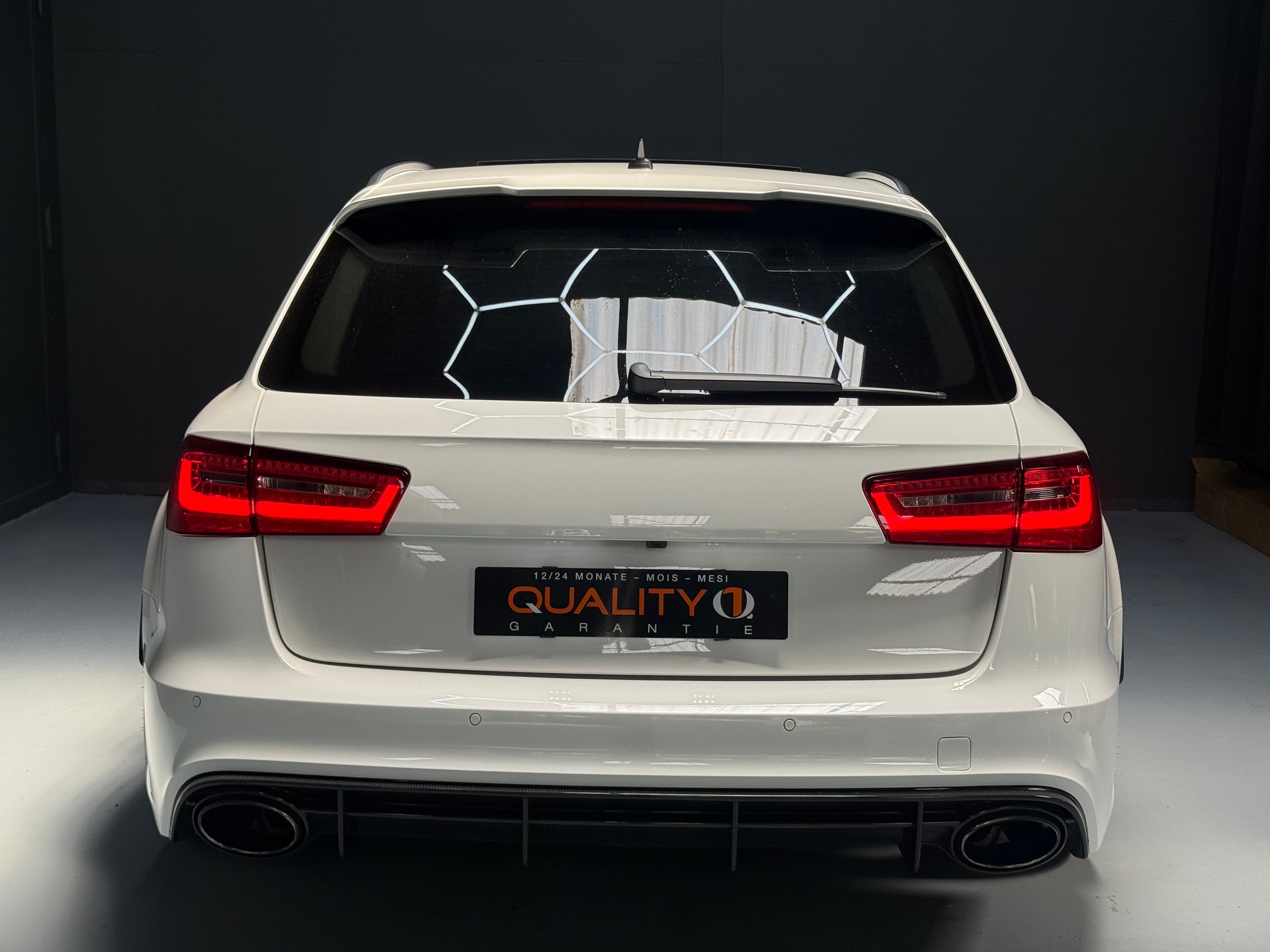 AUDI RS6 Avant 4.0 TFSI V8 quattro Tiptronic-image-8