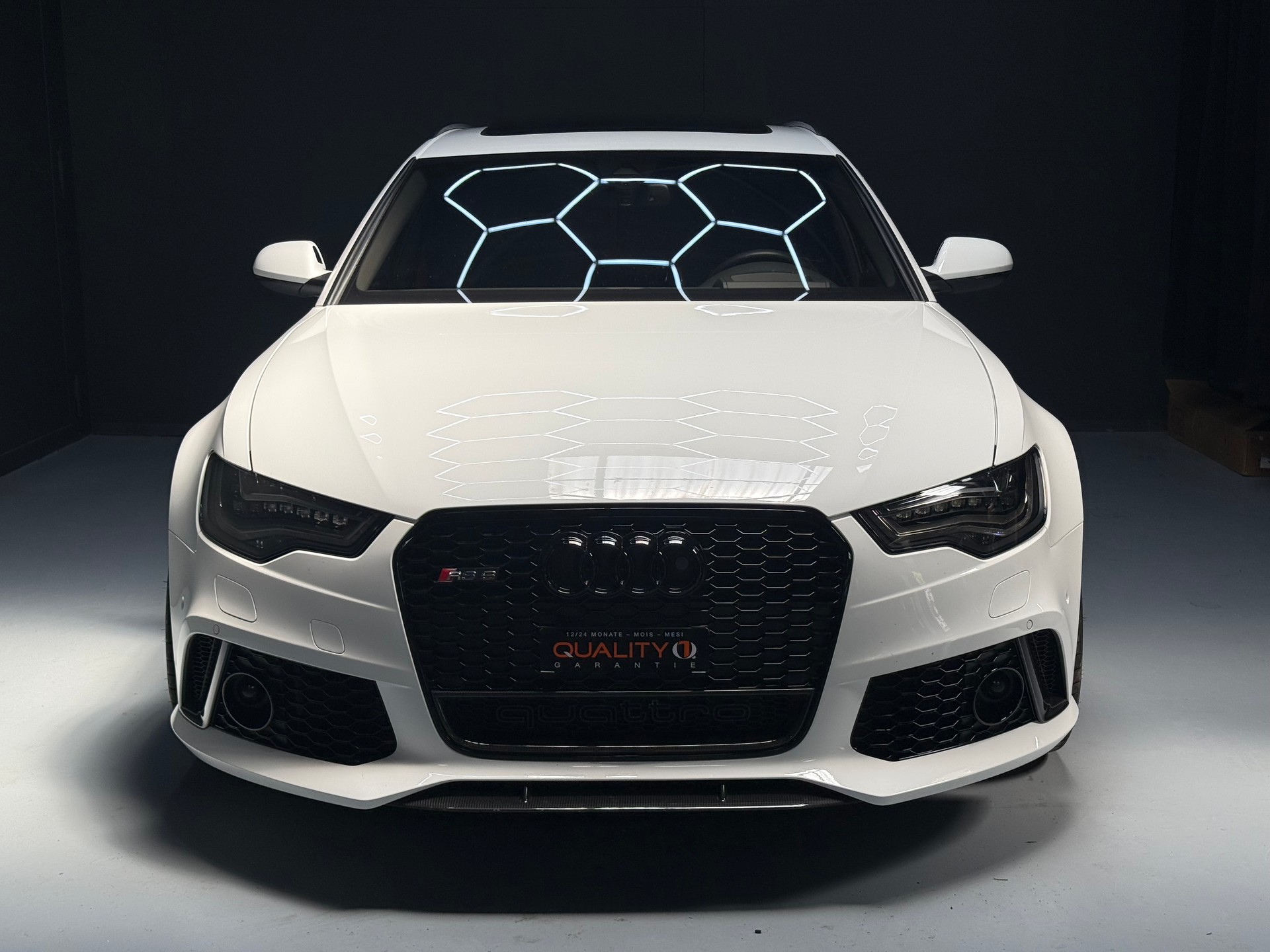 AUDI RS6 Avant 4.0 TFSI V8 quattro Tiptronic-image-1