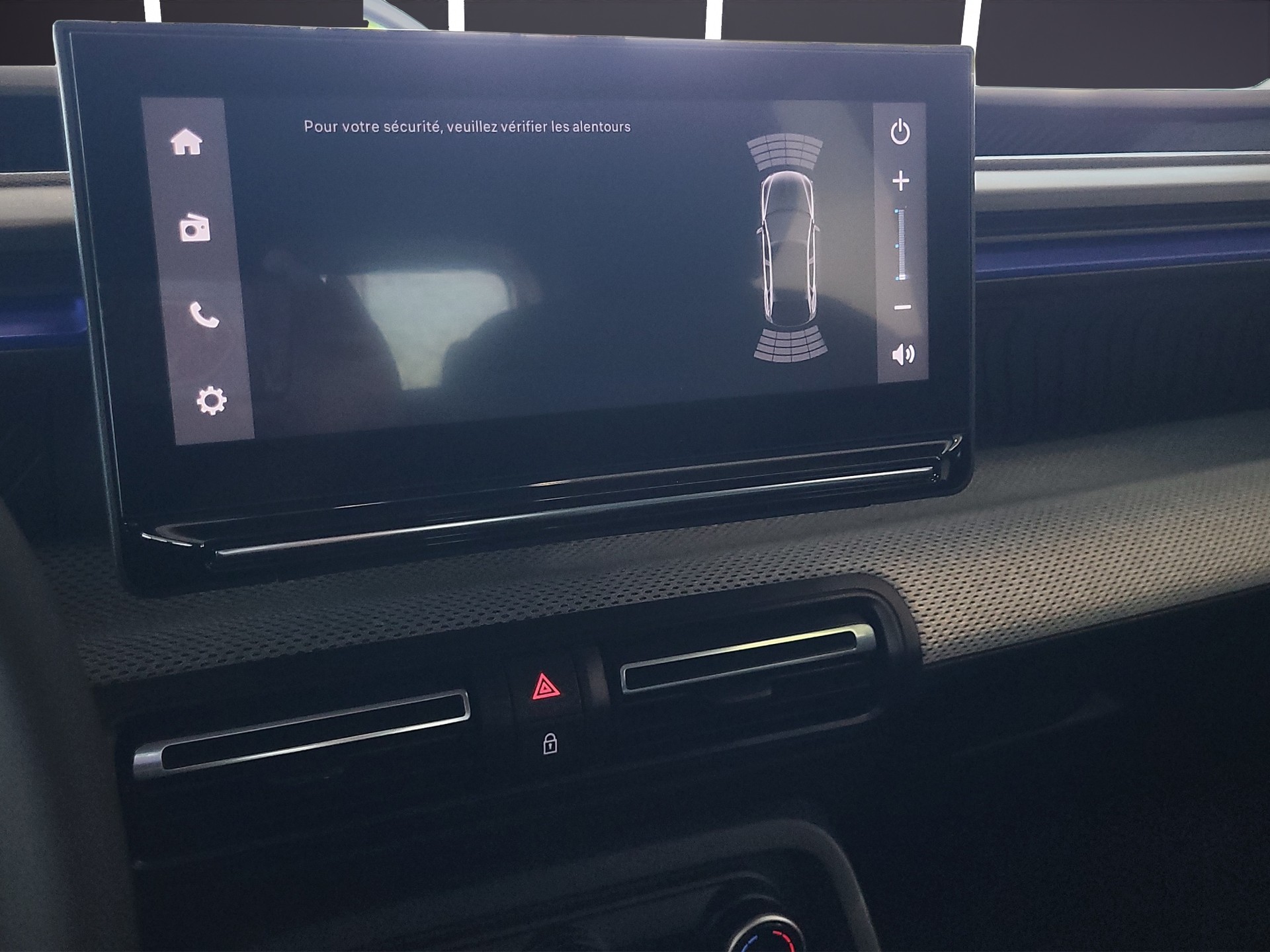 CITROEN C3 1.2 MHEV Plus DCS6-image-8