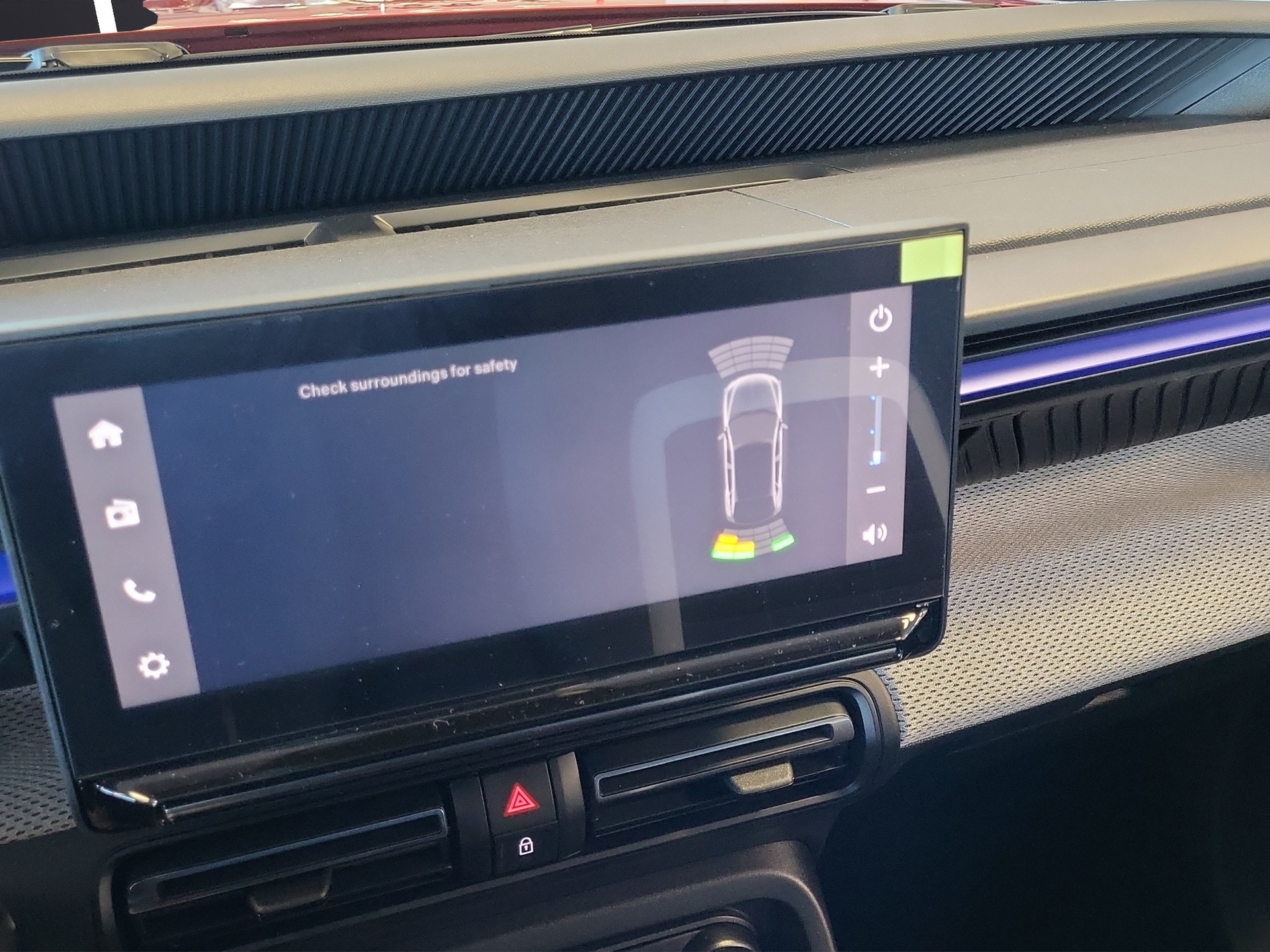 CITROEN C3 1.2 MHEV Plus DCS6-image-8