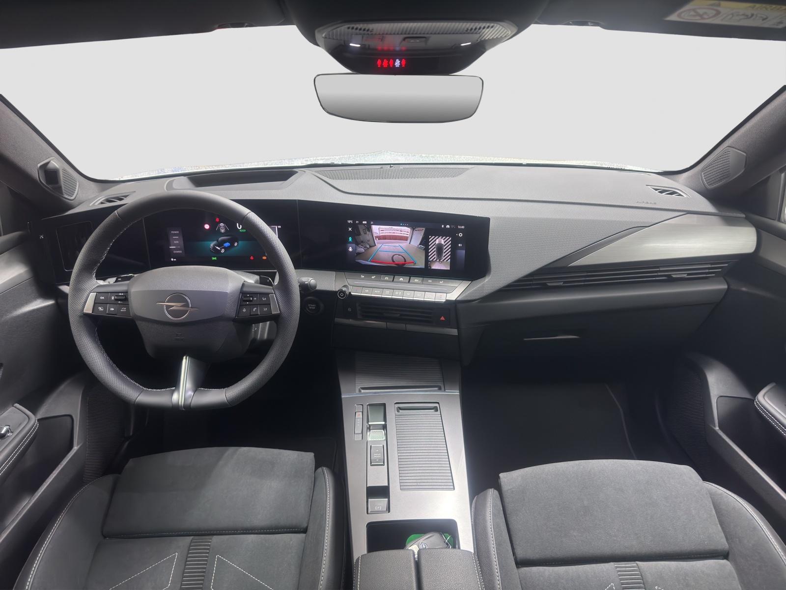 OPEL Astra-e Sports Tourer Ultimate-image-12