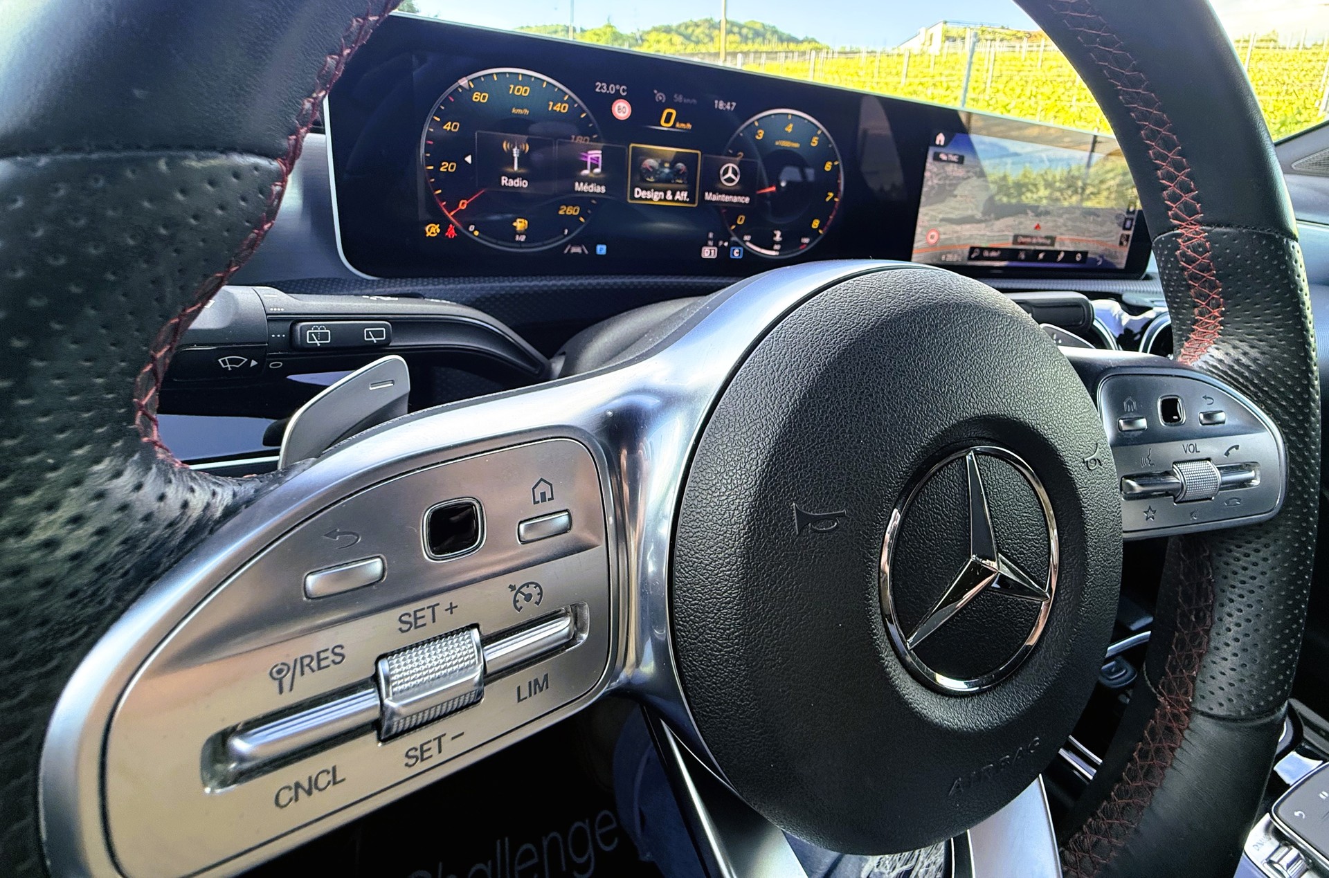 MERCEDES-BENZ A 250 AMG Line 7G-DCT-image-20