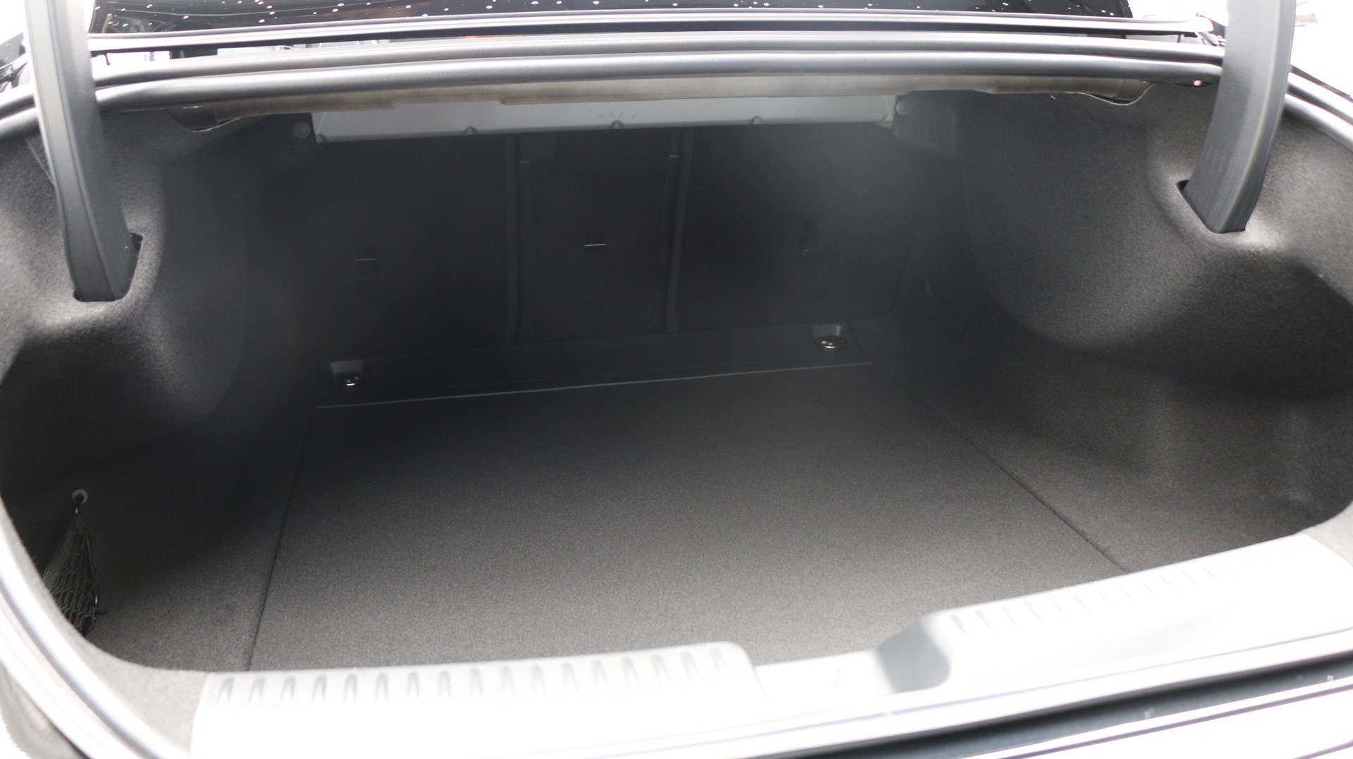 MERCEDES-BENZ CLA 220 4MATIC (NEW)-image-12