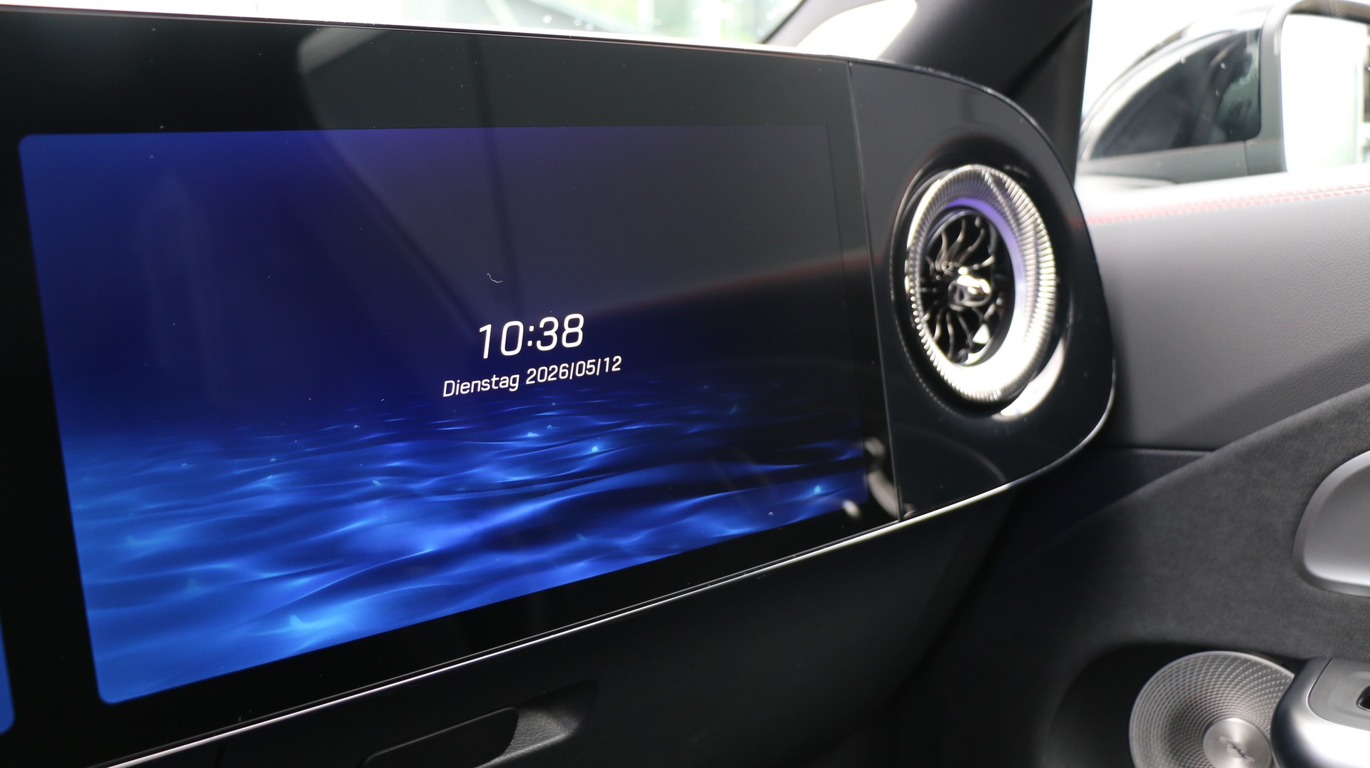 MERCEDES-BENZ CLA 220 4MATIC (NEW)-image-21
