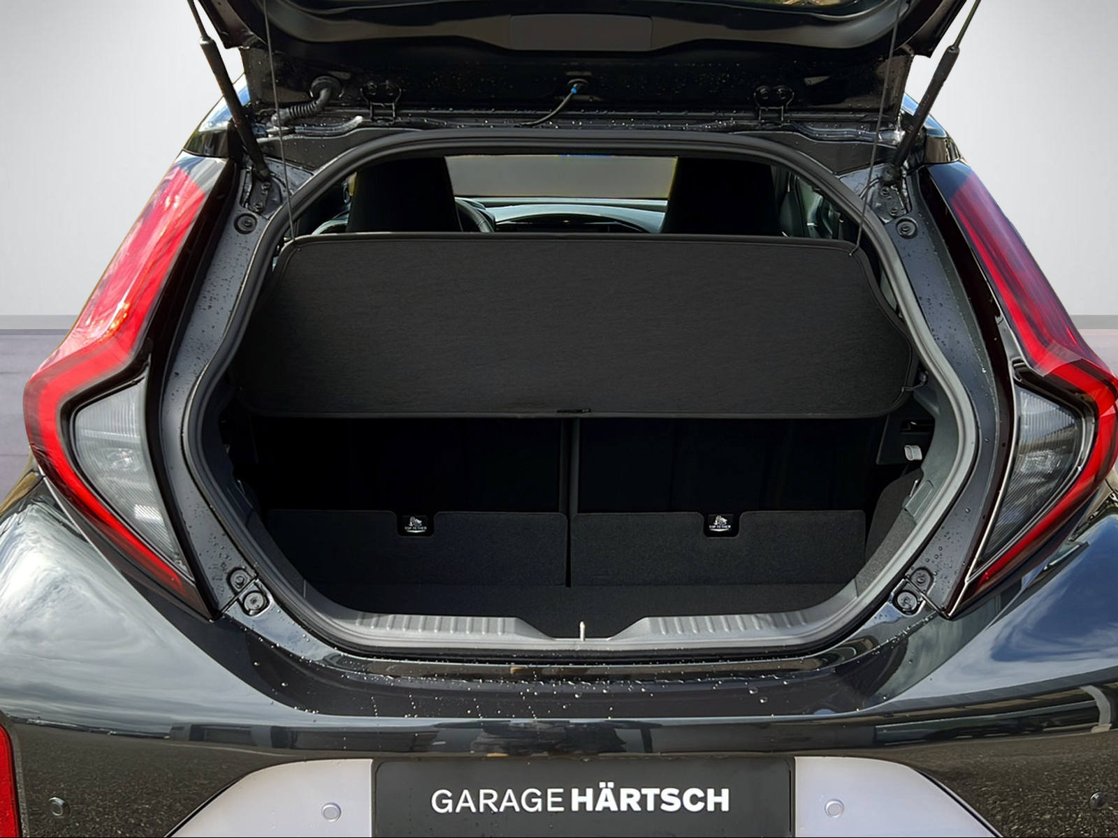 TOYOTA Aygo X 1.5 VVT-i HSD Style-image-5