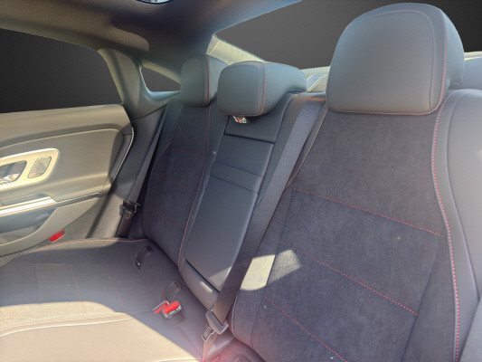 MERCEDES-BENZ CLA 220 8G-DCT 4Matic-image-9