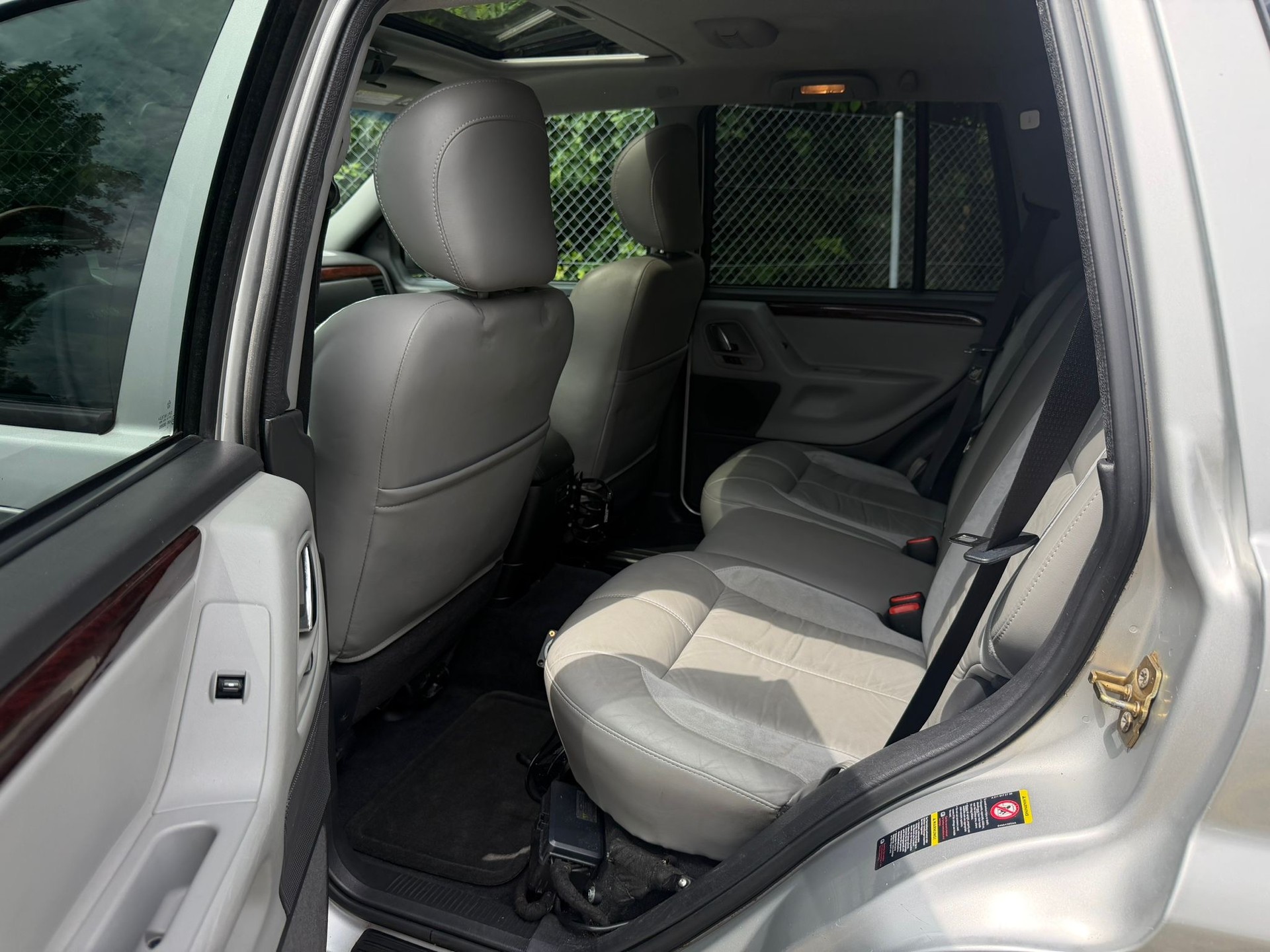 JEEP Grand Cherokee 4.7 Overland Automatic-image-9