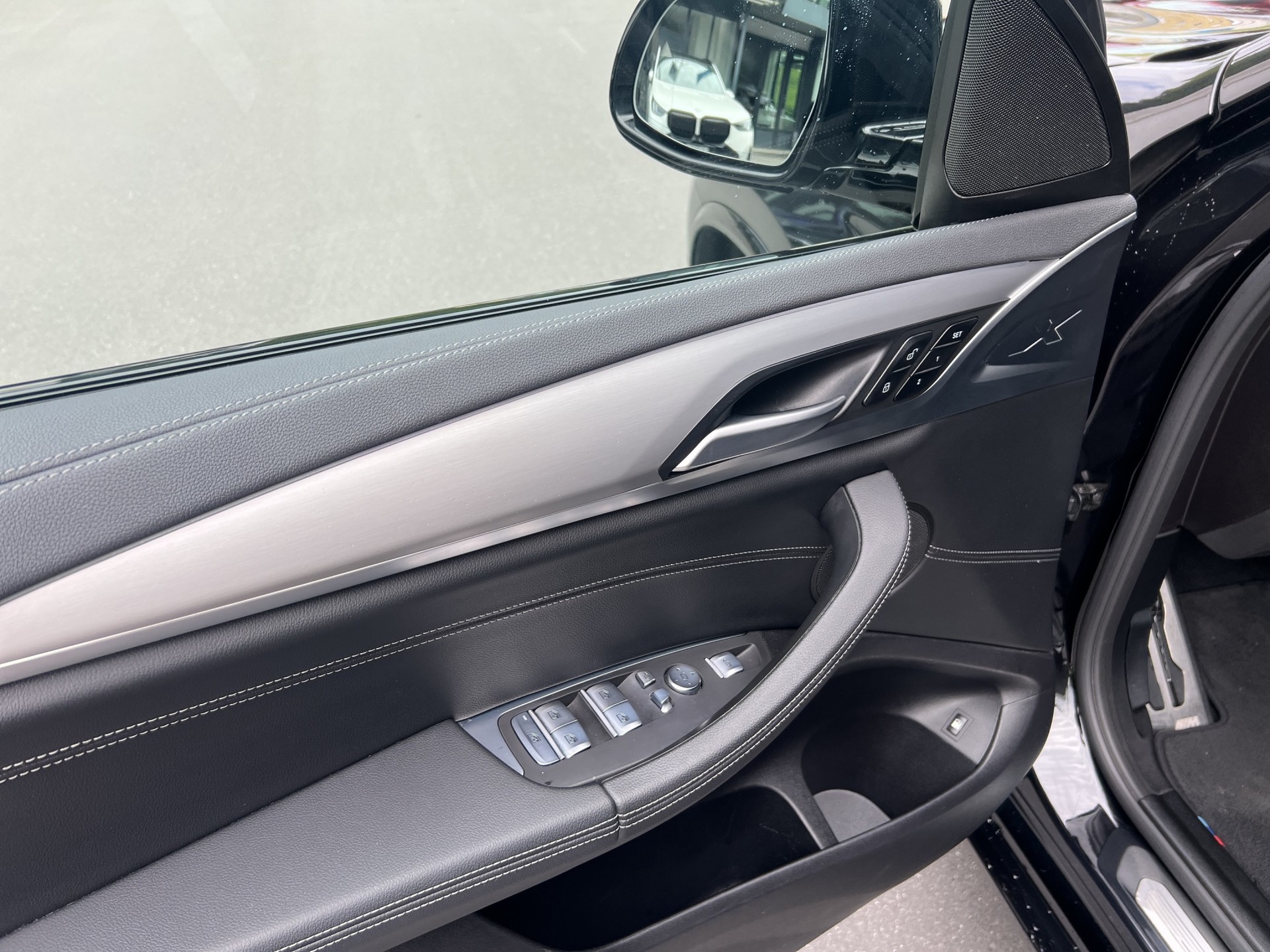 BMW X3 xDrive 30e M Sport-image-12