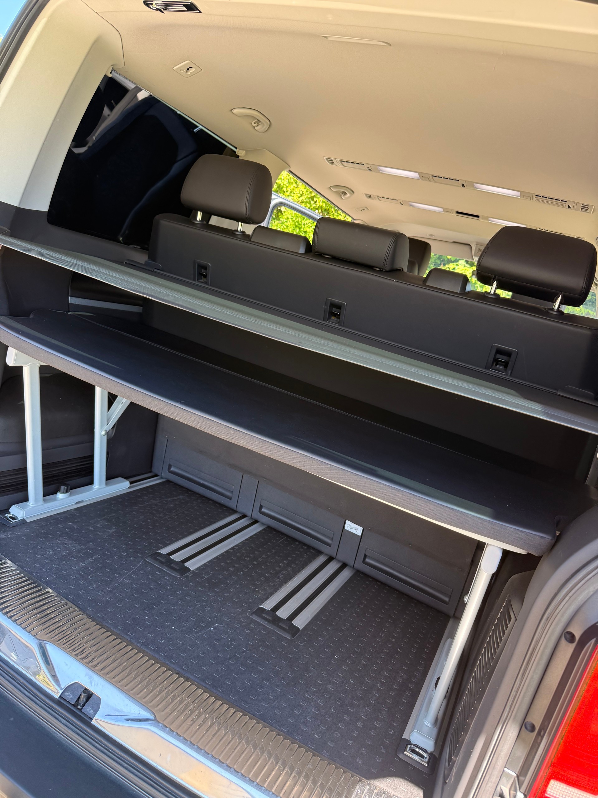VW 2.0 TDI 199 Highline DSG 4m-image-3