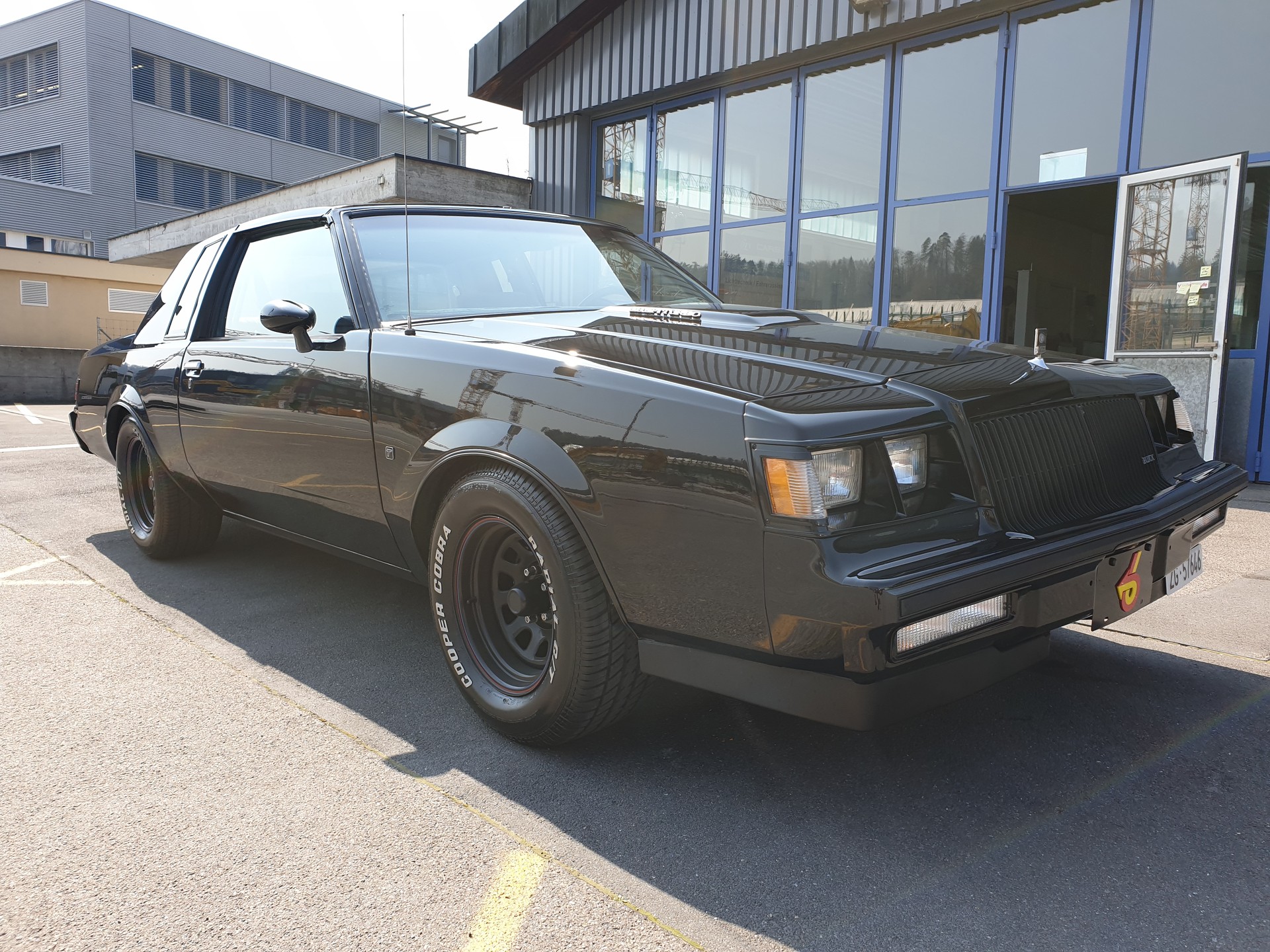 BUICK Grand National-image-4