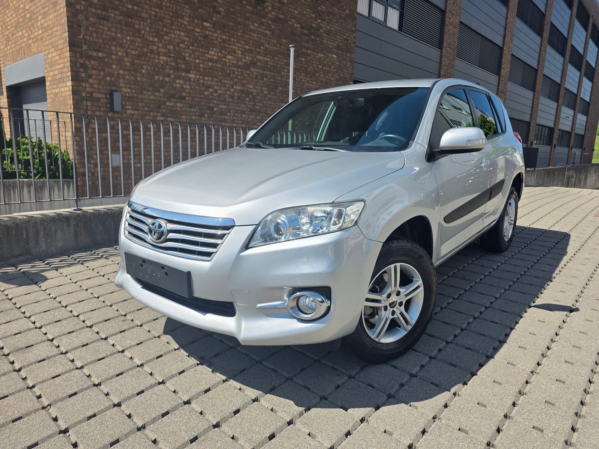 TOYOTA RAV-4 2.0 16V Linea Luna Multidrive