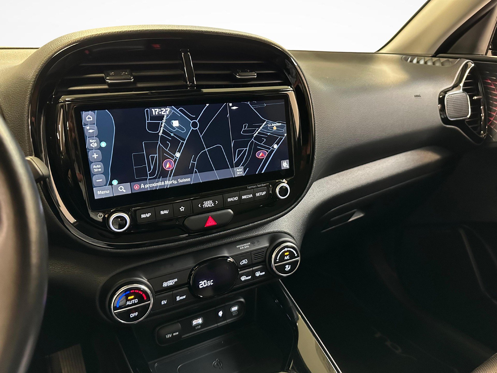 KIA e-Soul Style-image-7