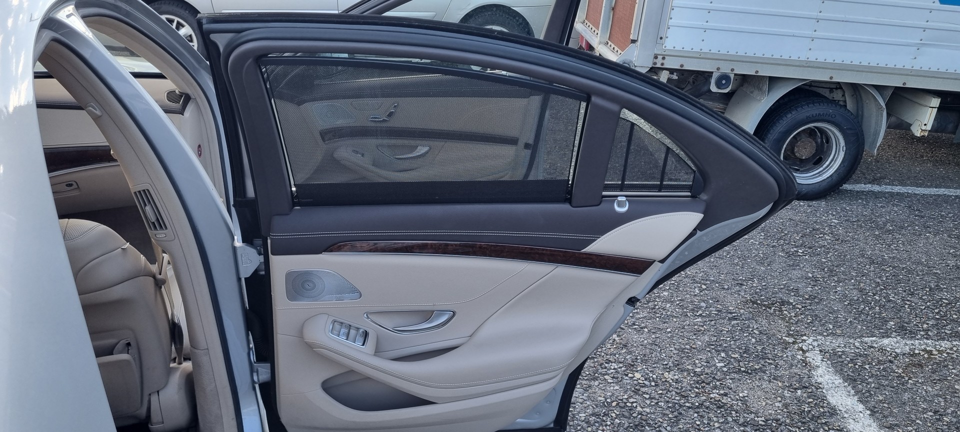 MERCEDES-BENZ S 500 4Matic 7G-Tronic-image-12